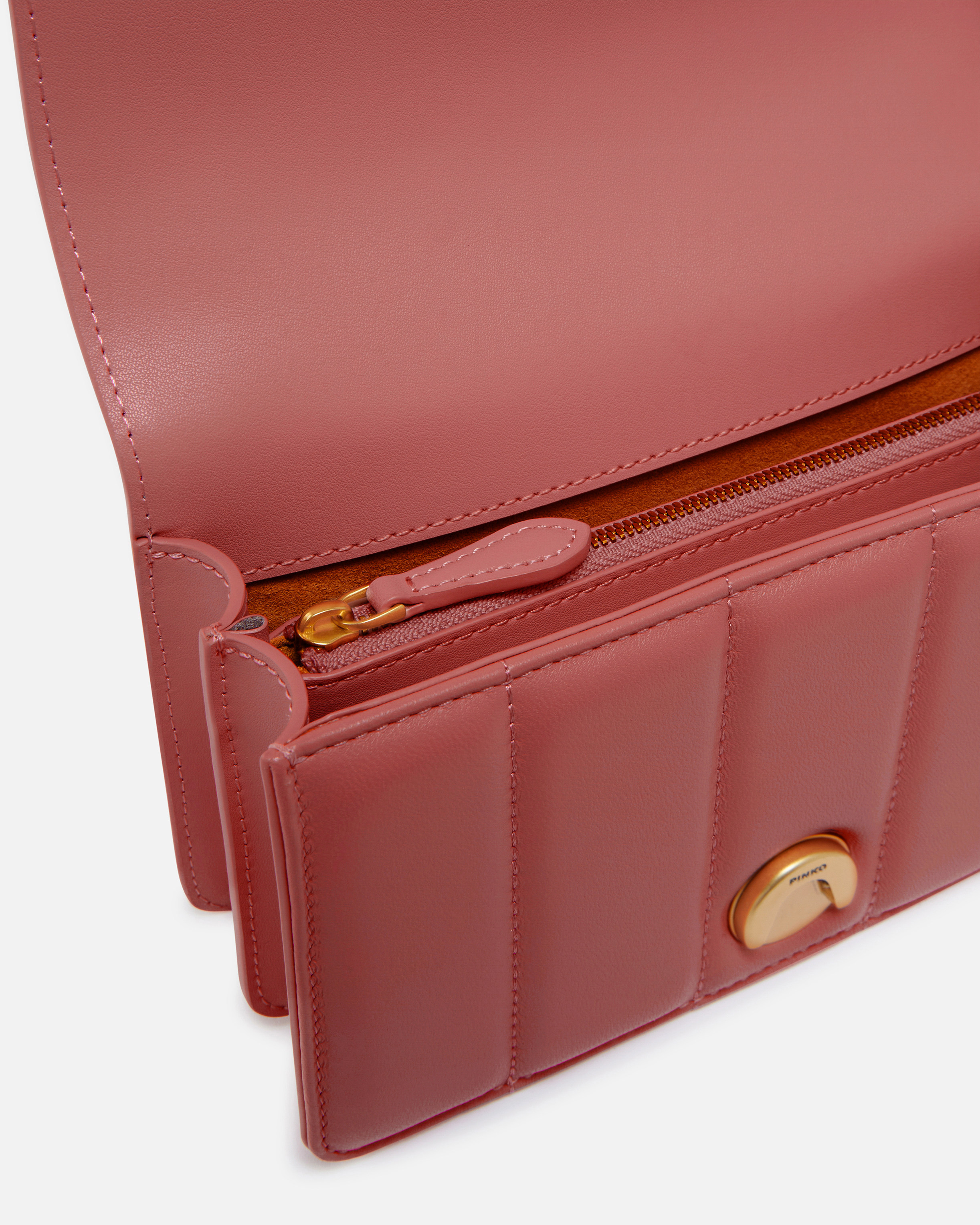 Sac à bandoulière Love Bag en cuir nappa matelassé 3