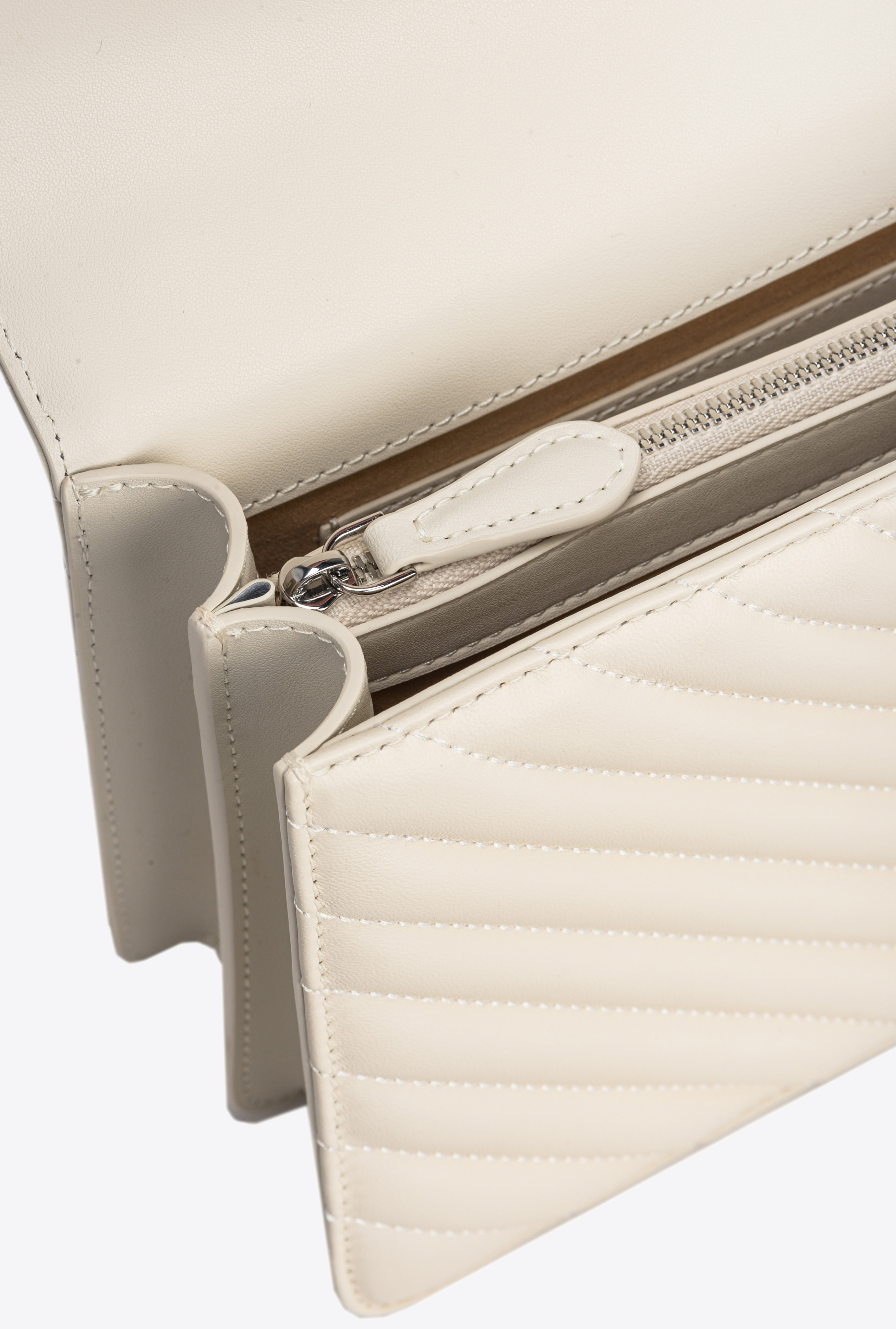 Pinko Classic Love Bag One Chevron In White+white-old Silver