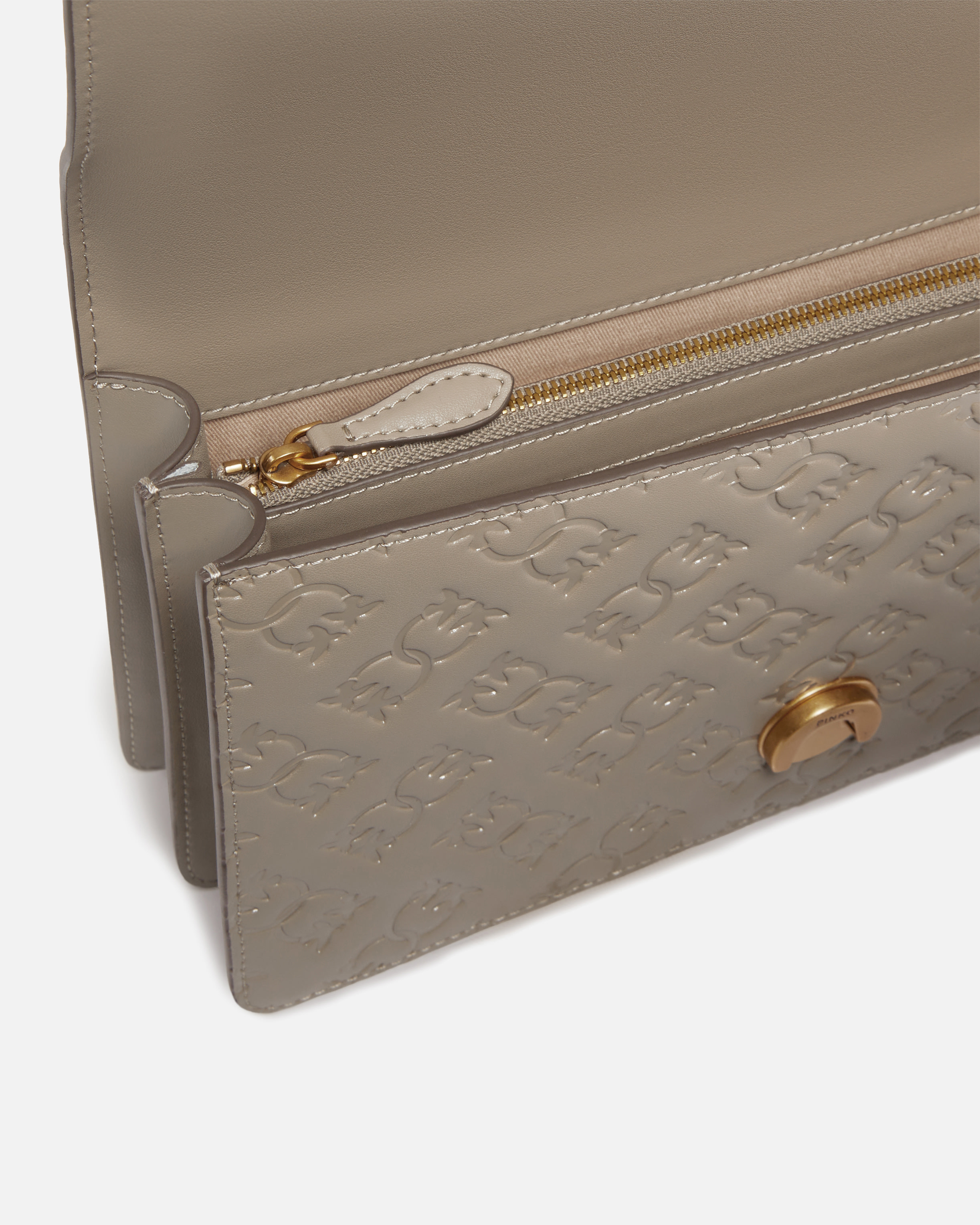 Borsa Love Bag a tracolla in pelle con logo 3