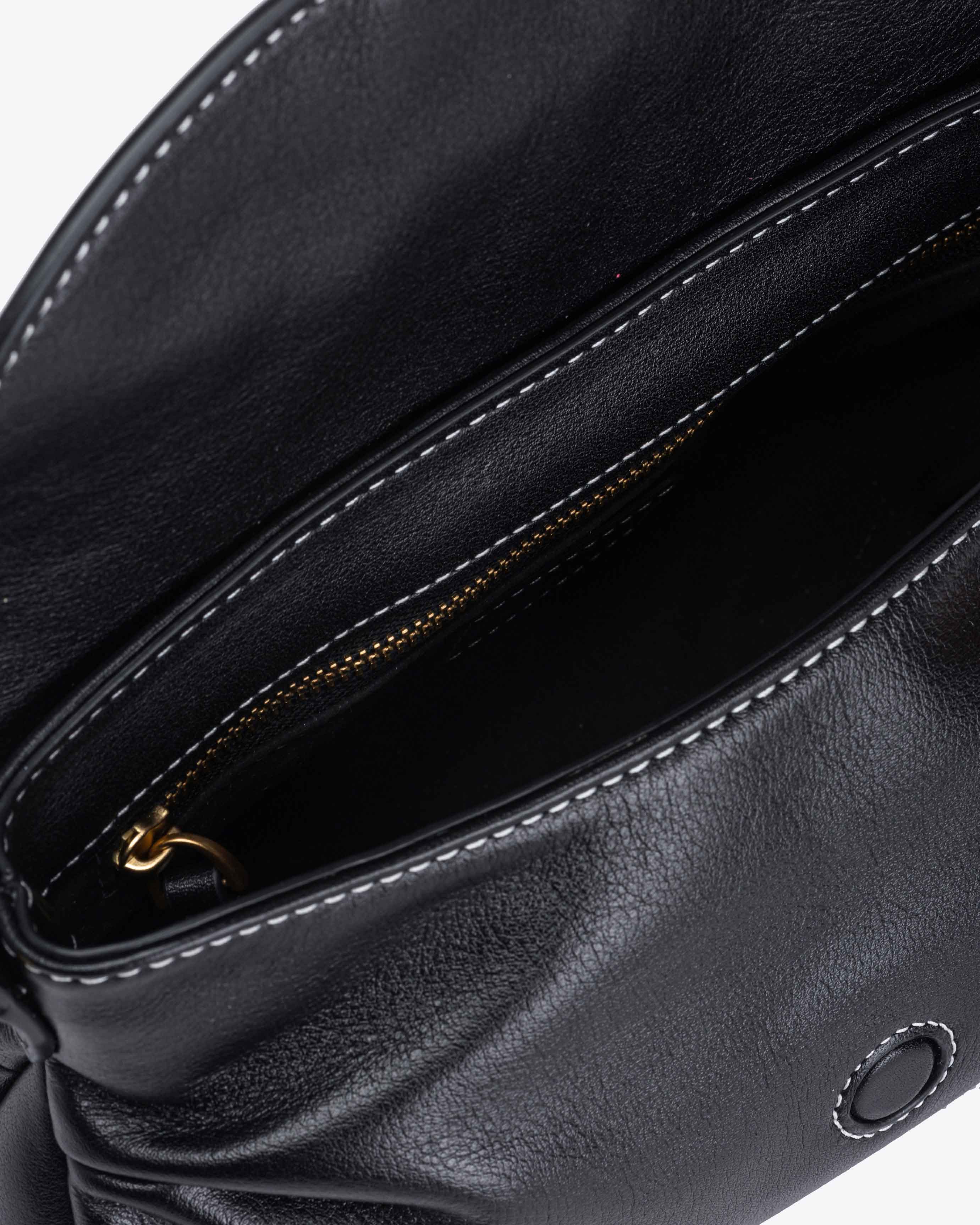 Маленькая сумка Jolene на ремне-цепочке 6