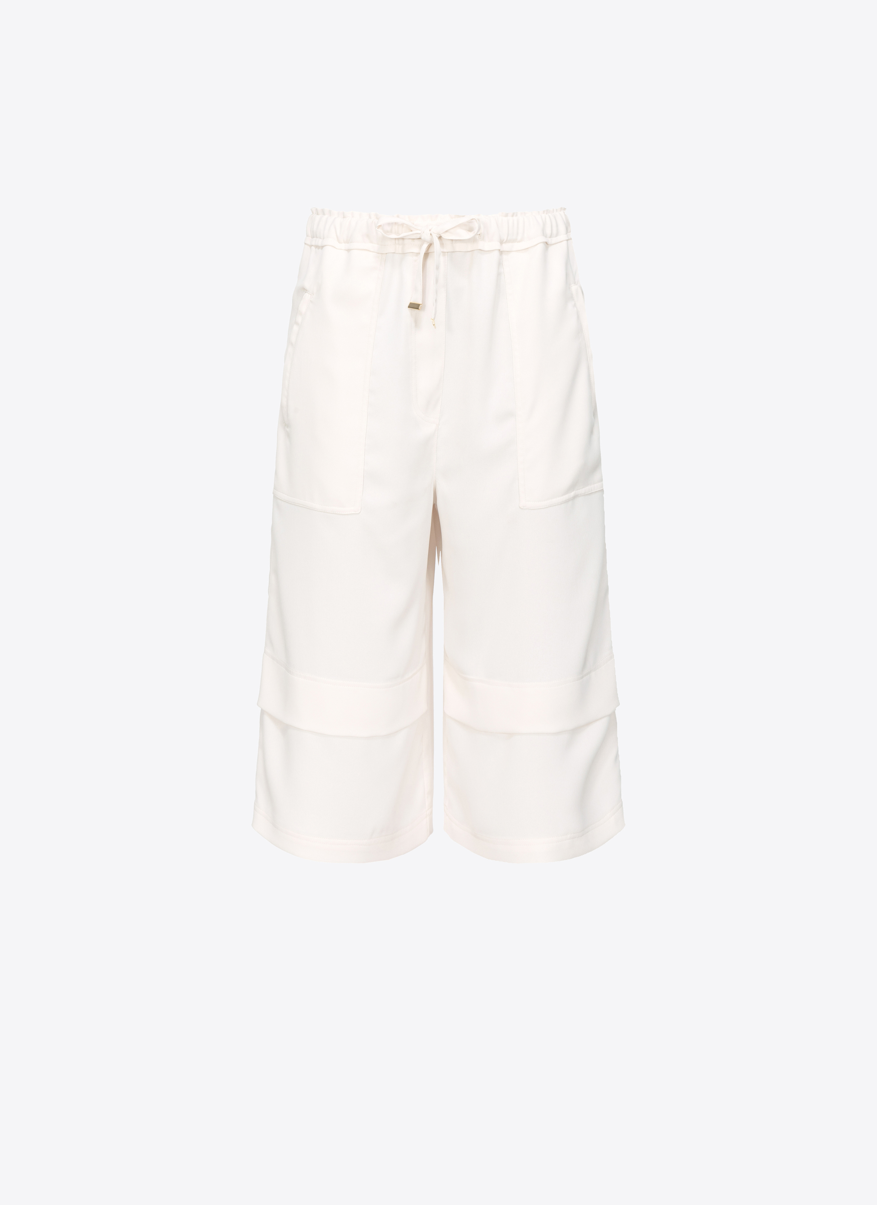 Pinko Bermudashorts aus mattem Satin und Georgette