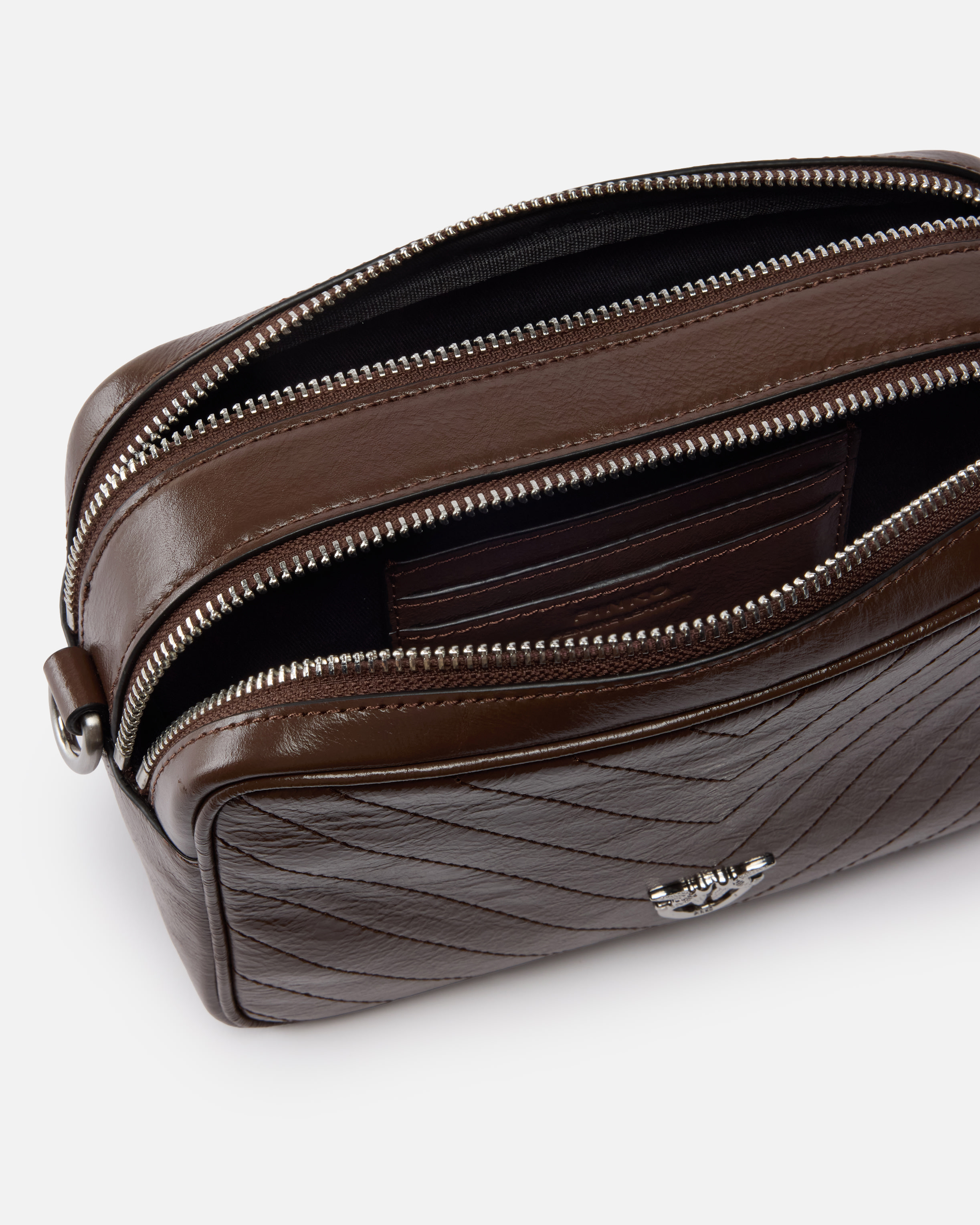 Сумка Camera Bag среднего размера из кожи с шевронным узором 3