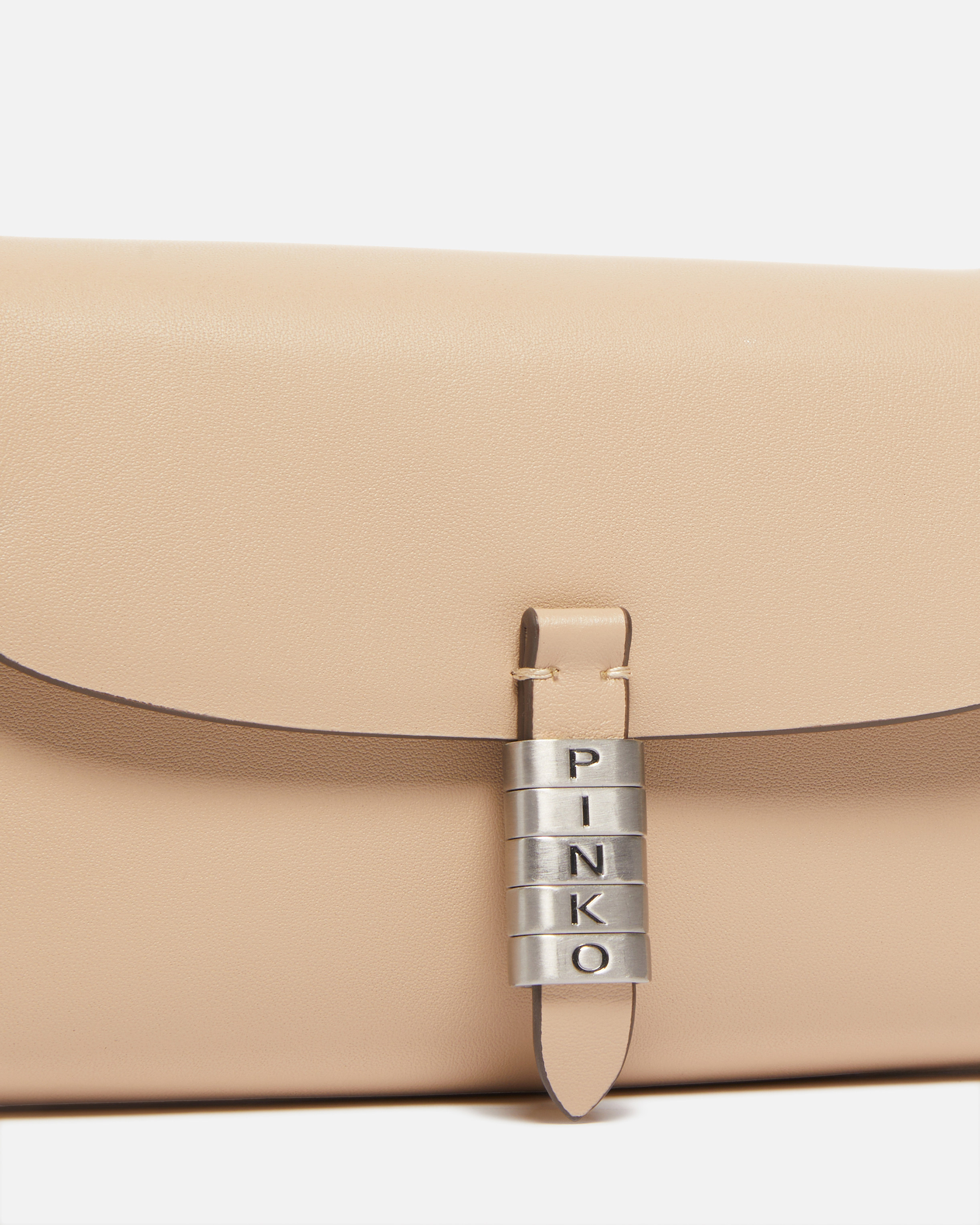 Portefeuille en cuir avec logo PINKO et bandoulière 3