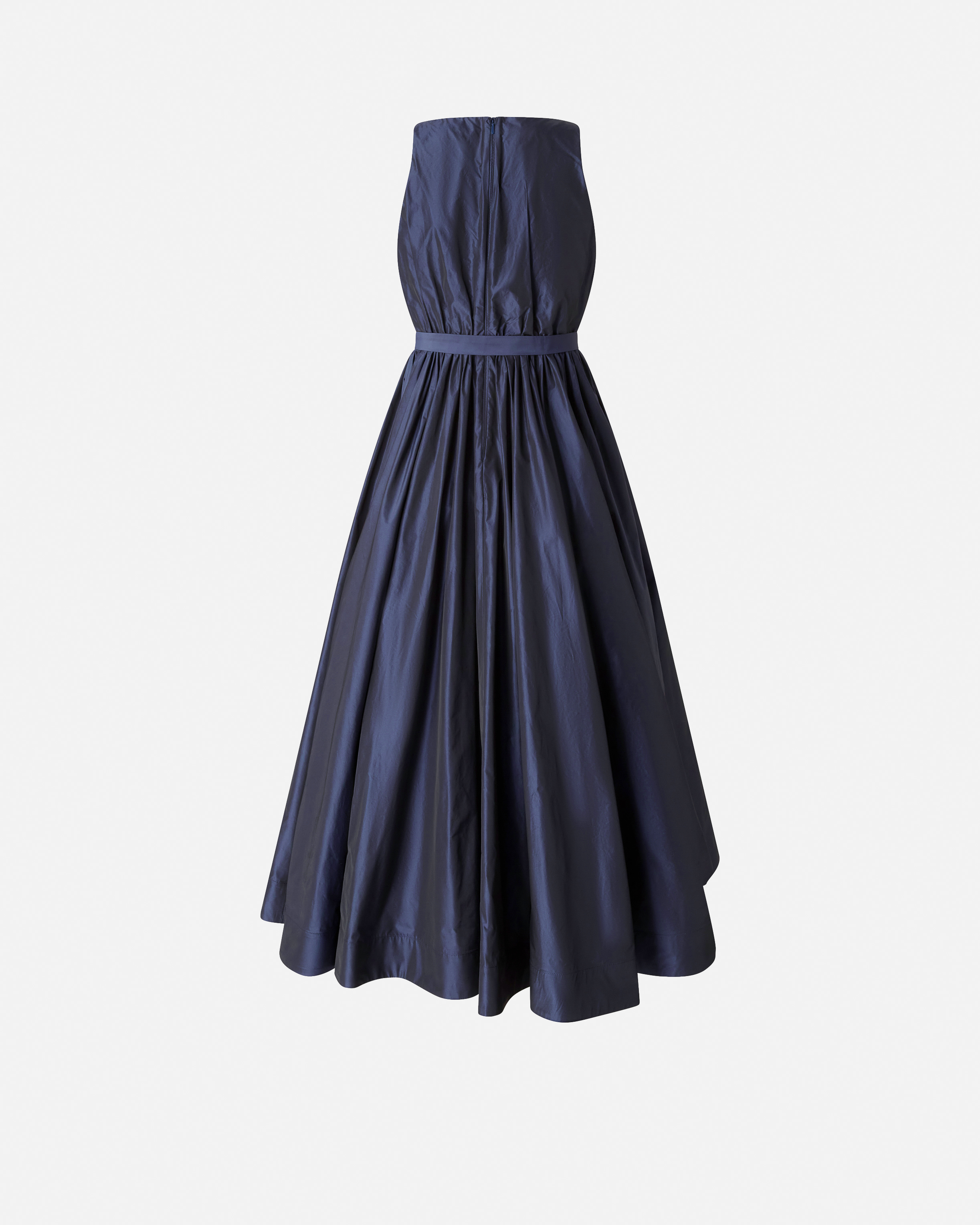 Dress with bow and loose skirt 5