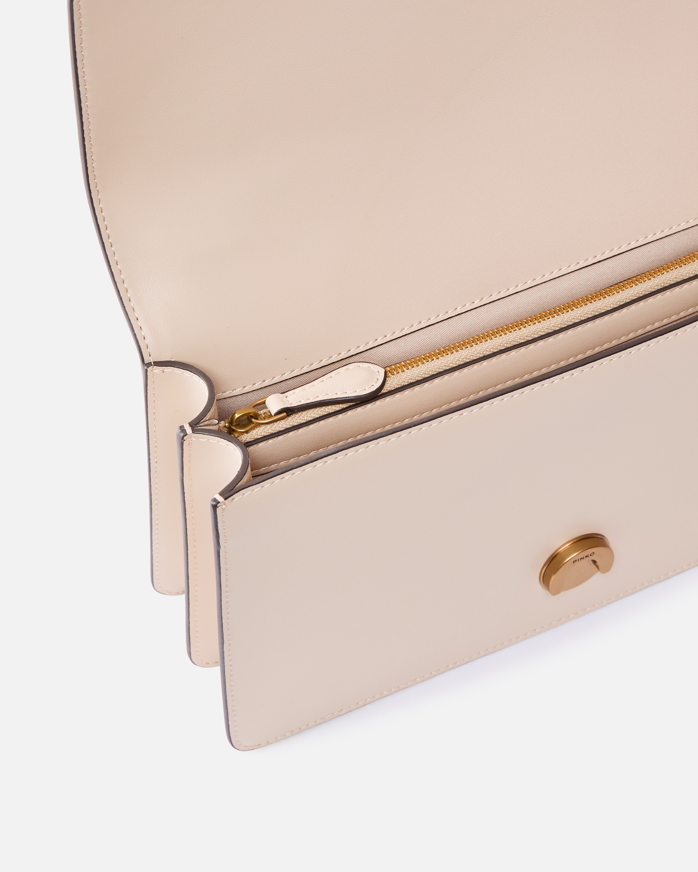 Mittelgroße Henkeltasche Love Bag One aus Leder 3