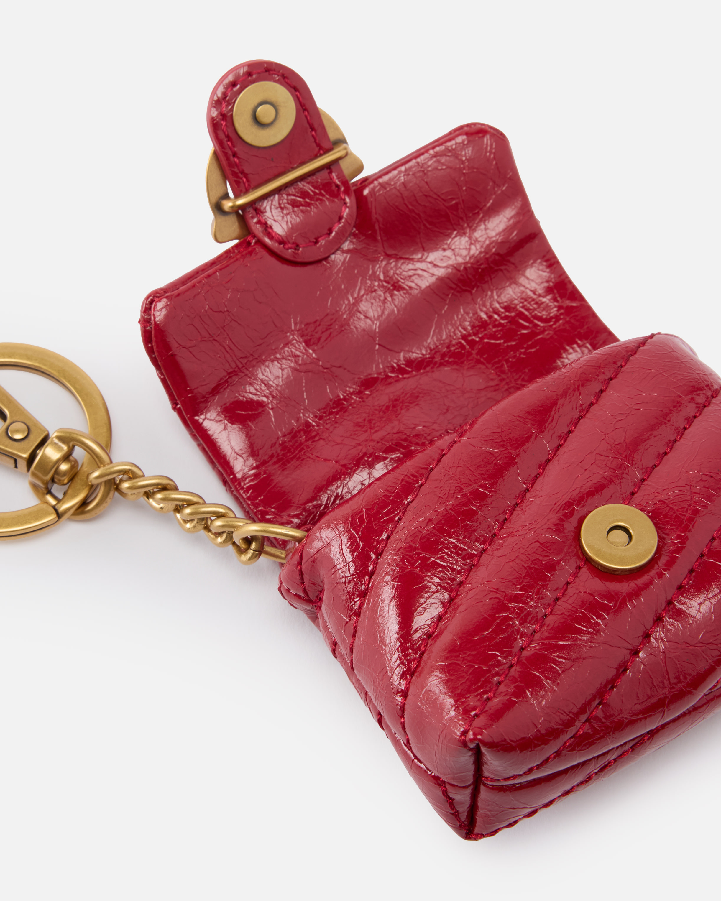 Quilted AirPods case in shiny leather with Love Birds logo 2