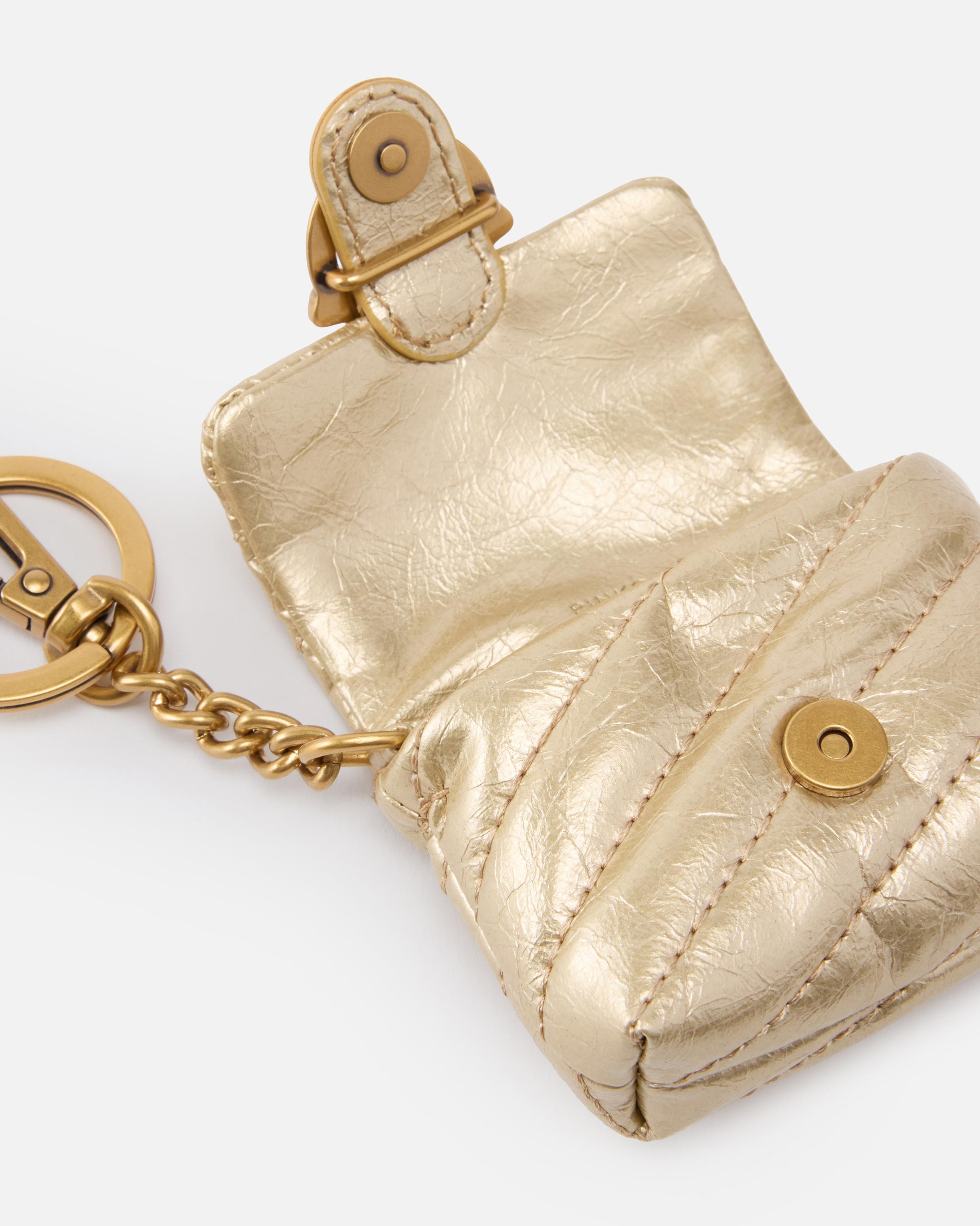 Quilted AirPods case in shiny leather with Love Birds logo 2