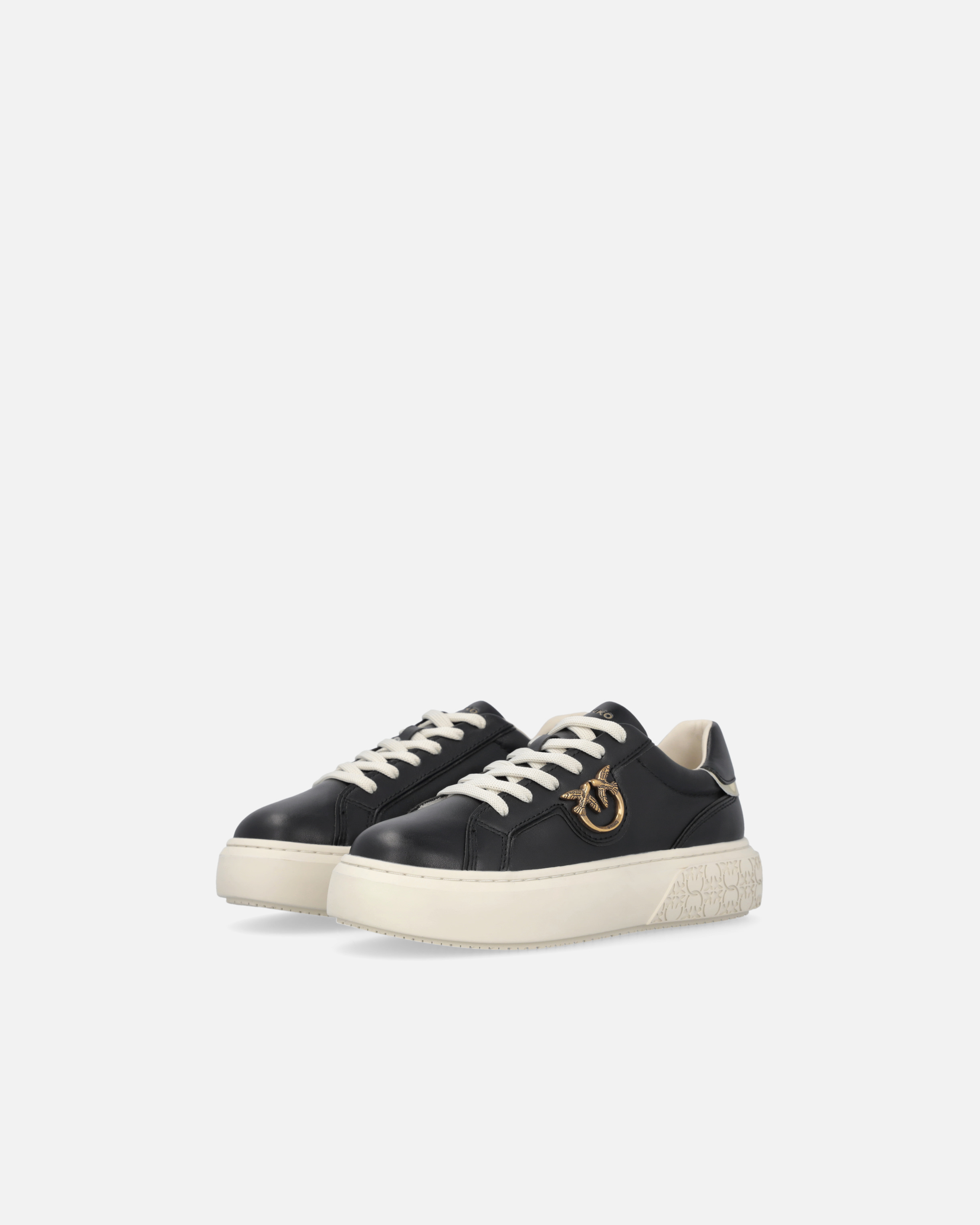 High-soled flatform sneakers with metal logo