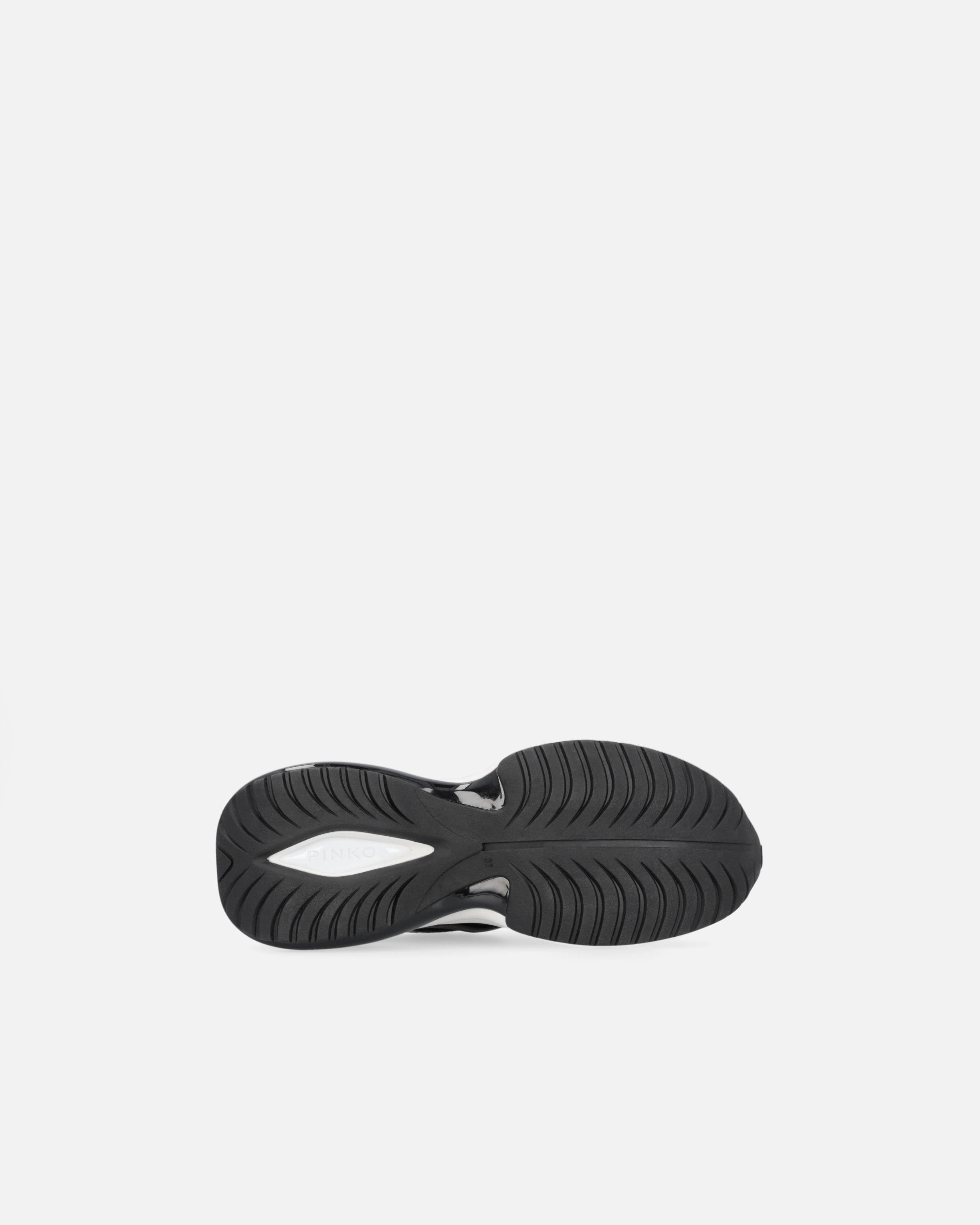 Pinko Logo-patch Round Toe Sneakers In Noir/canon De Fusil