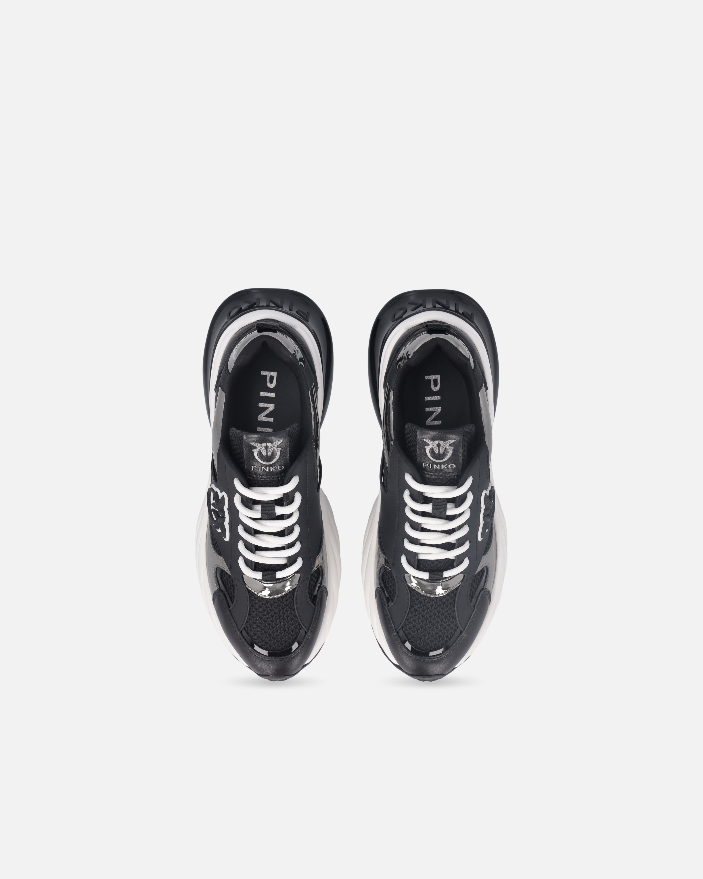 Pinko Logo-patch Round Toe Sneakers In Noir/canon De Fusil
