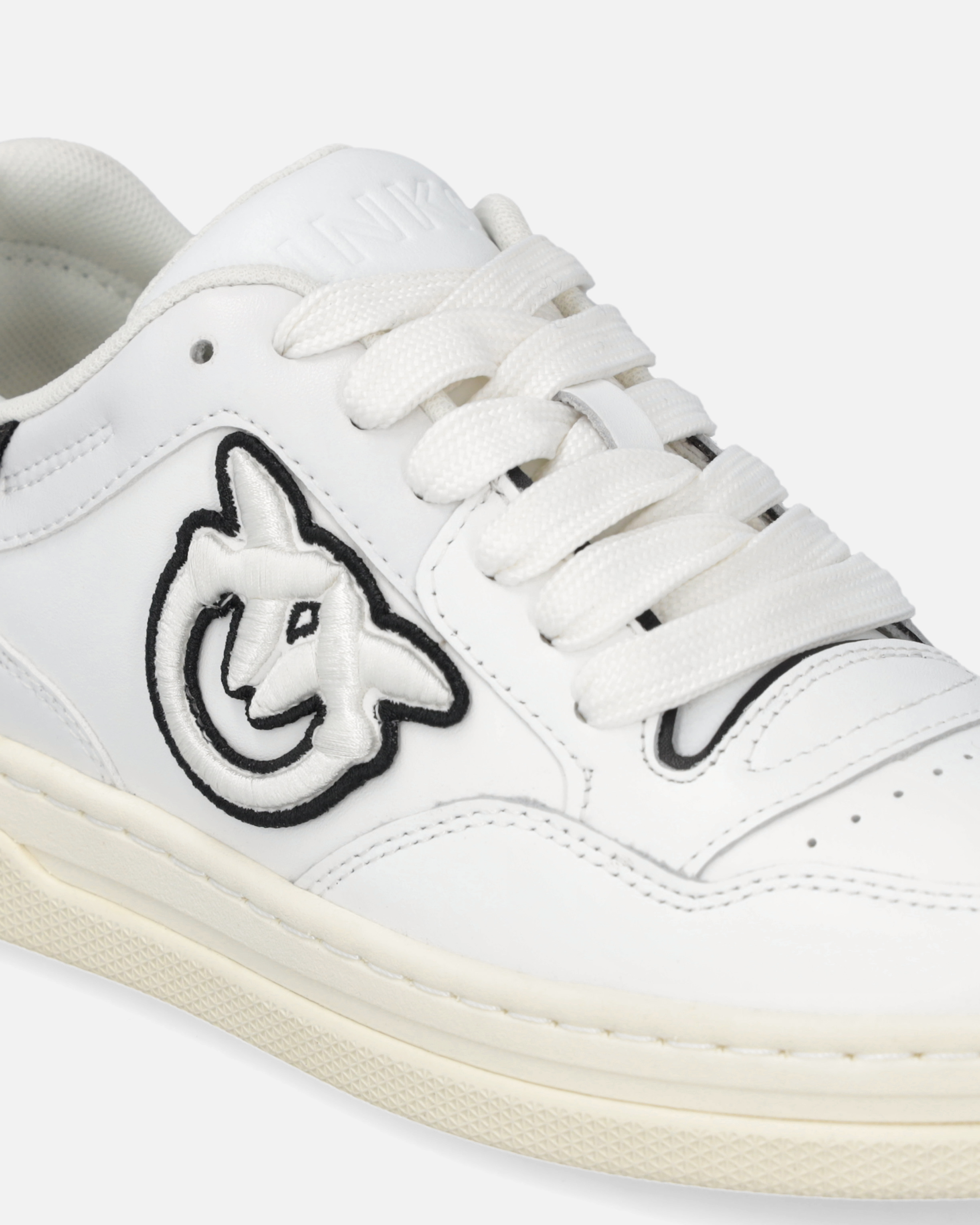スニーカー PINKO Women Sneakers SS0077P001 ZZ1 White Leather sneakers with black and white logo PINKO → Shop Online
