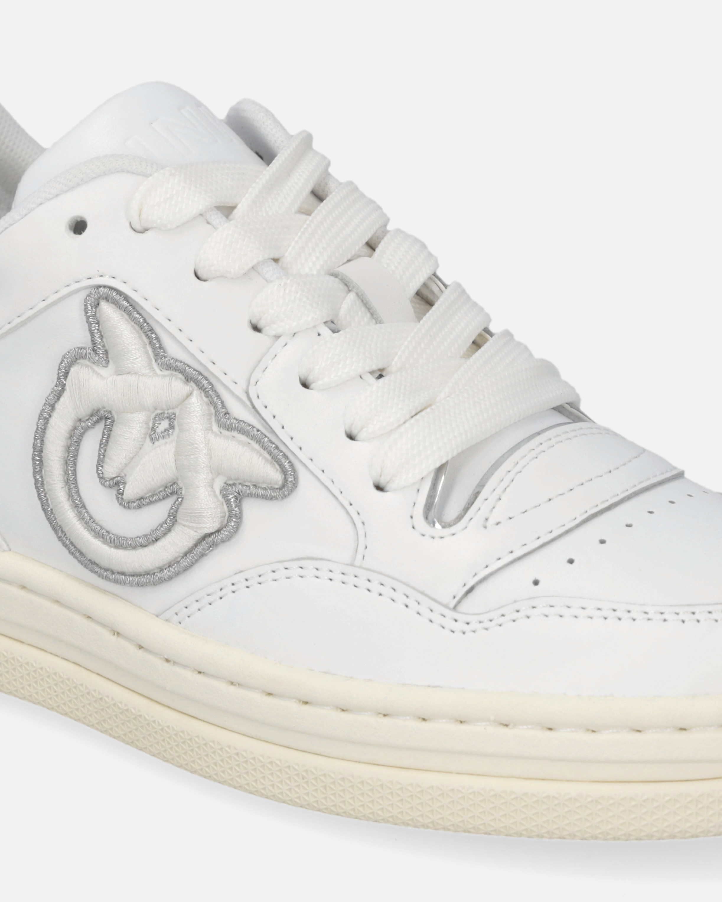 Pinko Leather Tennis Shoes With Metallic Details In Bianco/argento