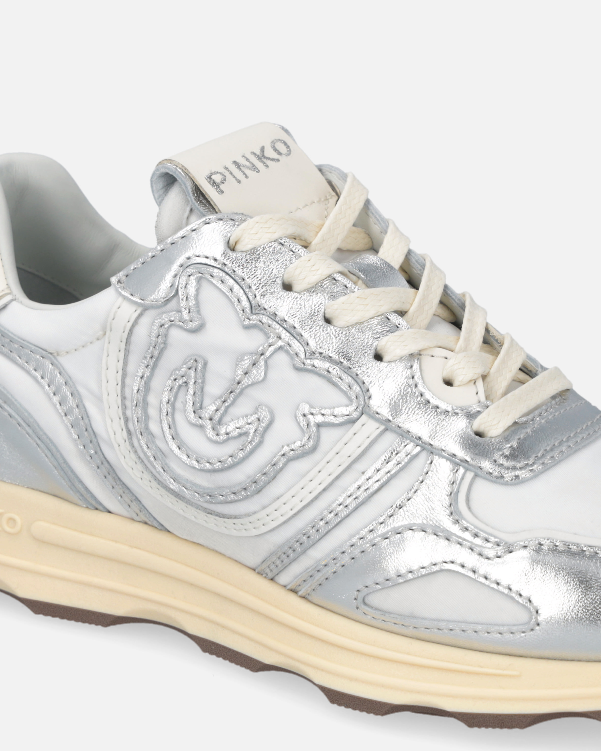 スニーカー PINKO Woman Sneakers White 1 SS0087P085 ZZF Logo sneakers with silver details