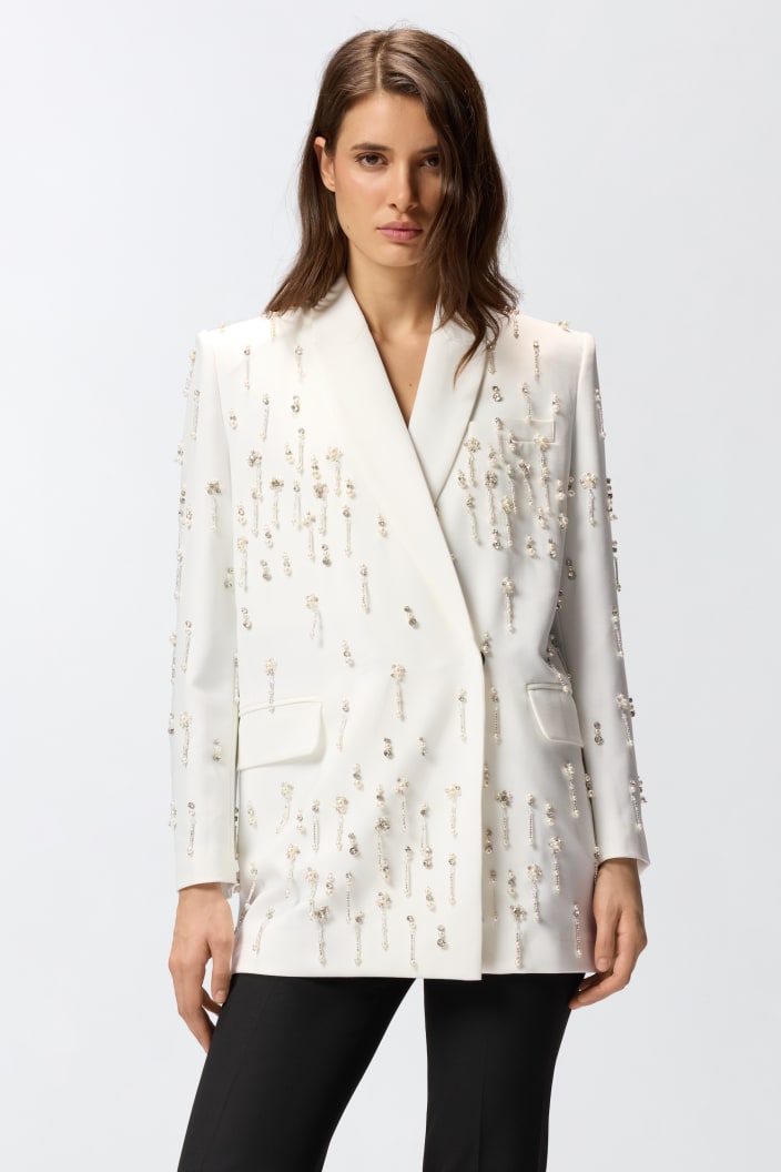 Blazer Con Cristales Y Perlas