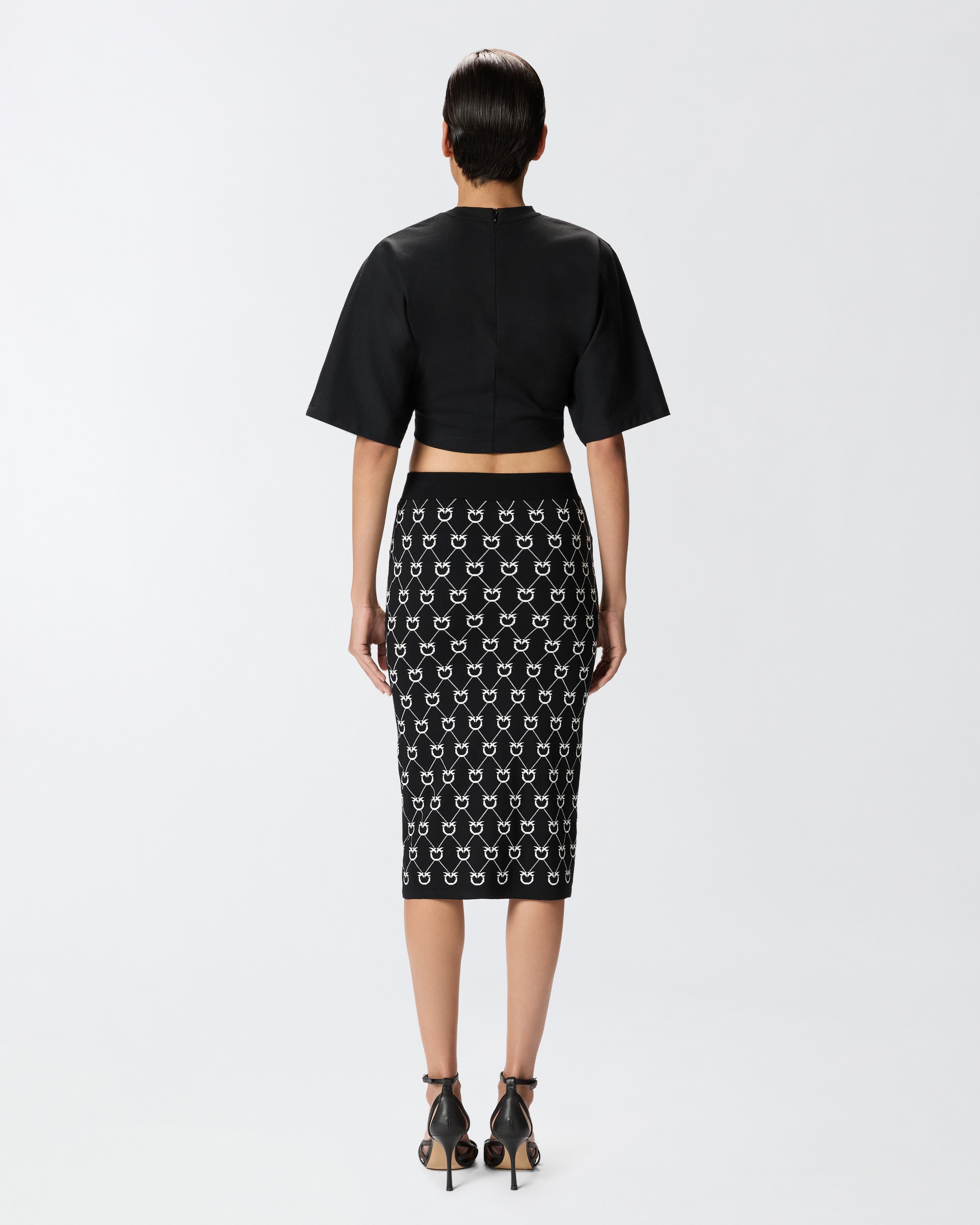 美品✨　ナゴンスタンス　24AW knee length curve skirt skirt|någonstans official online store｜ナゴンスタンス公式通販