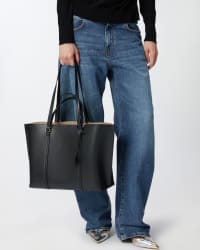 Pinko bag shopper store
