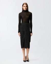 Pinko スカート → ロング丈やミニ丈、ロンゲットスカートが