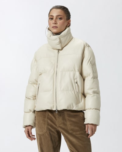 Pinko outerwear store
