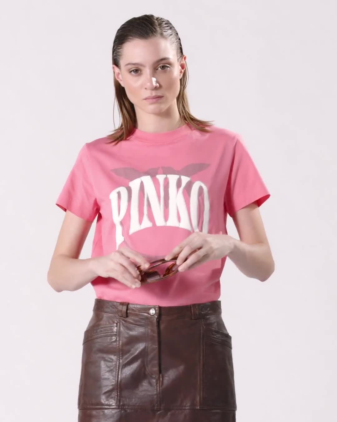 Tシャツ・カットソー PINKO Woman T-Shirt Pink 103130A1LV N98 T-shirt with PINKO logo and birds PINKO → Shop Online