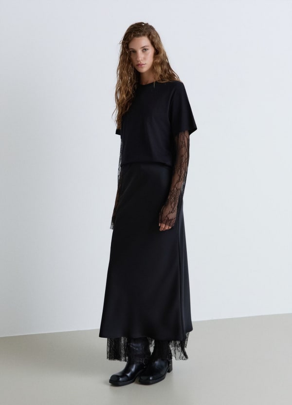 T-shirt a tinta unita con girocollo