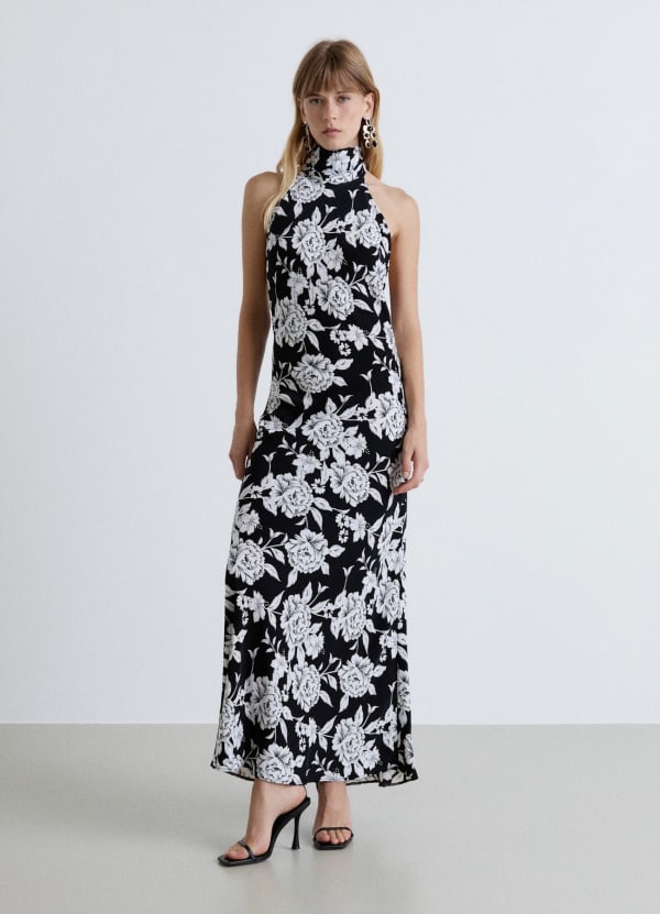 Vestito lungo a stampa floreale con scollo all'americana