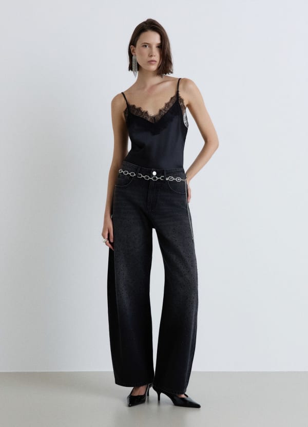 Jeans balloon con applicazioni