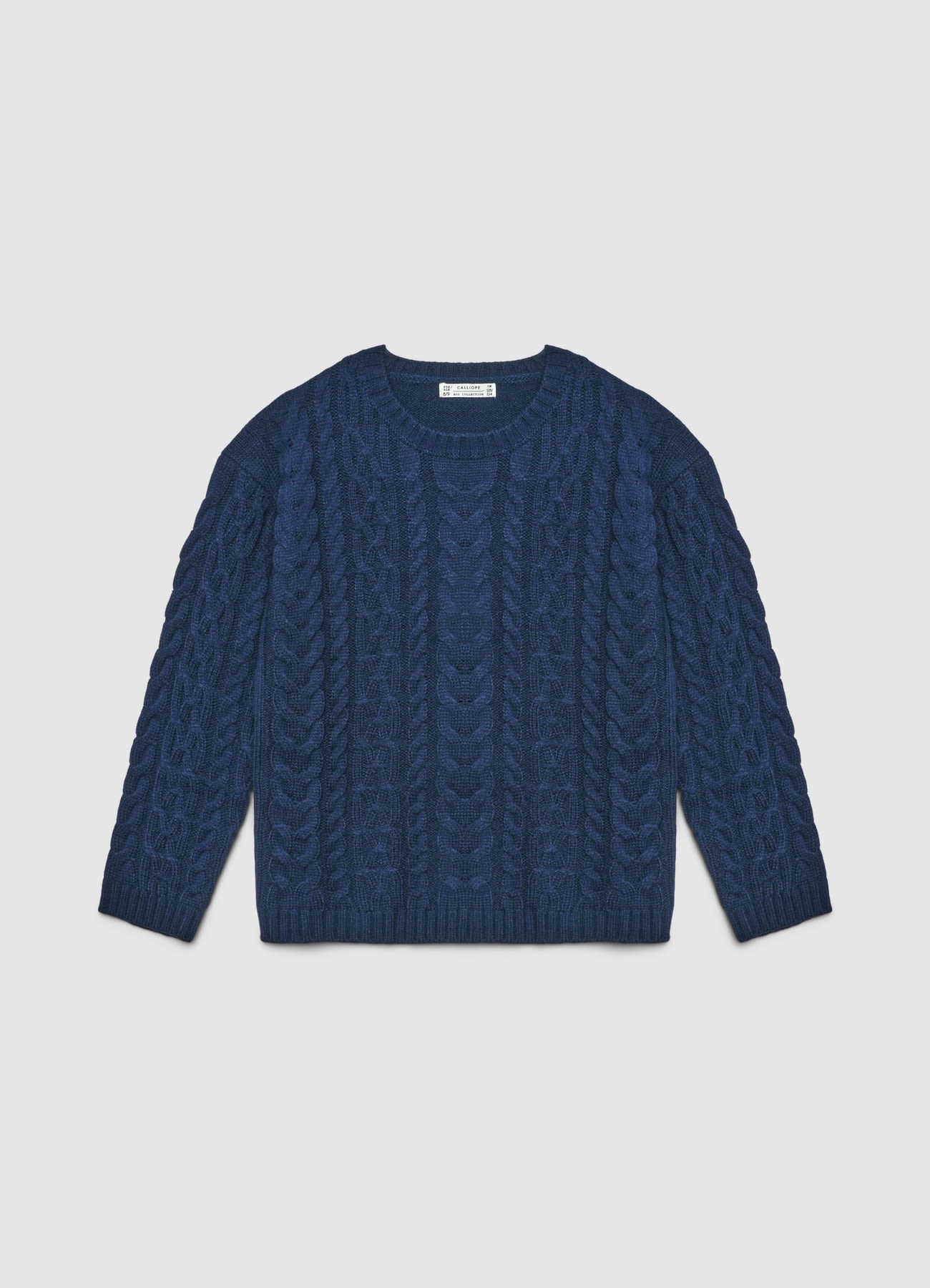 Maglia girocollo con trecce