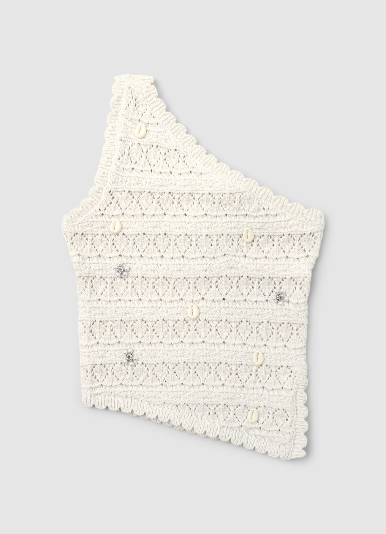 Top monospalla in crochet con conchiglie