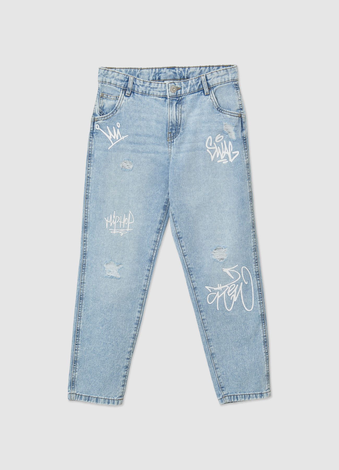 Jeans loose con scritte e strappi
