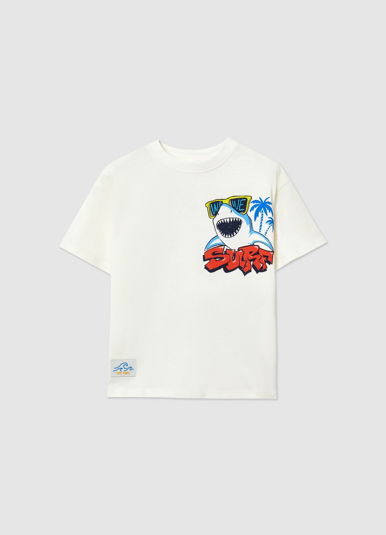 T-shirt over con stampa squalo surf