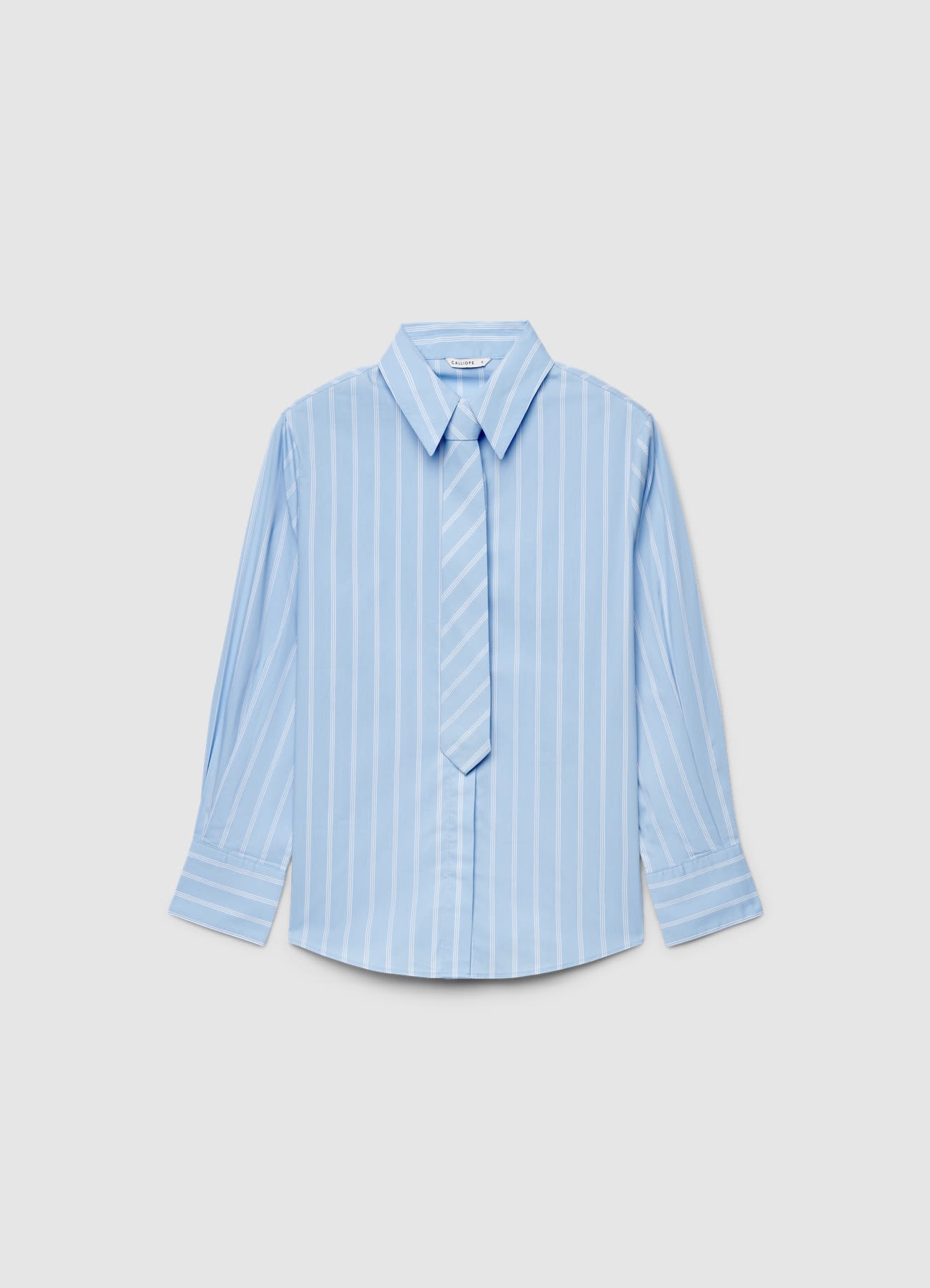 Camicia a righe con cravatta