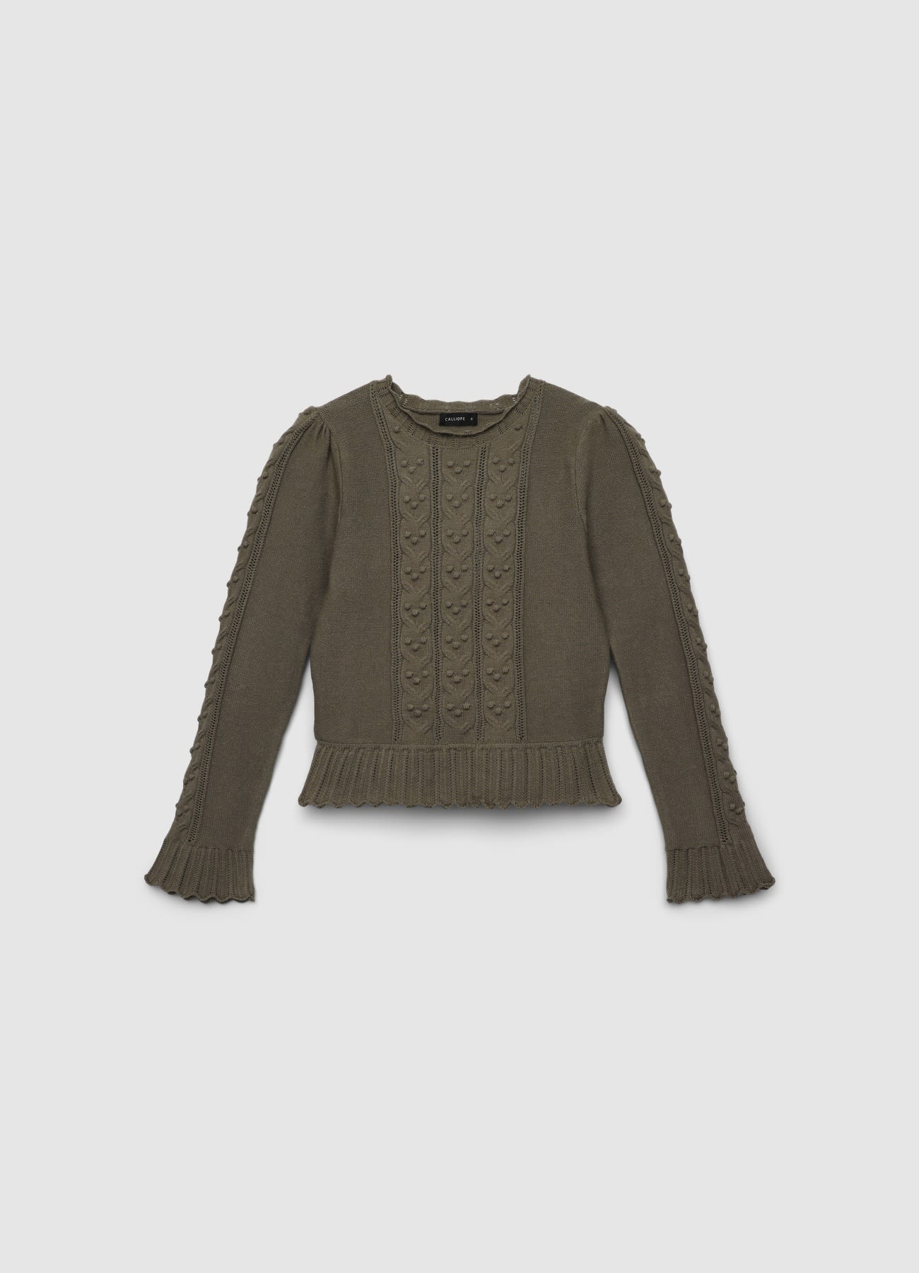 Maglia con lavorazione a trecce e volant