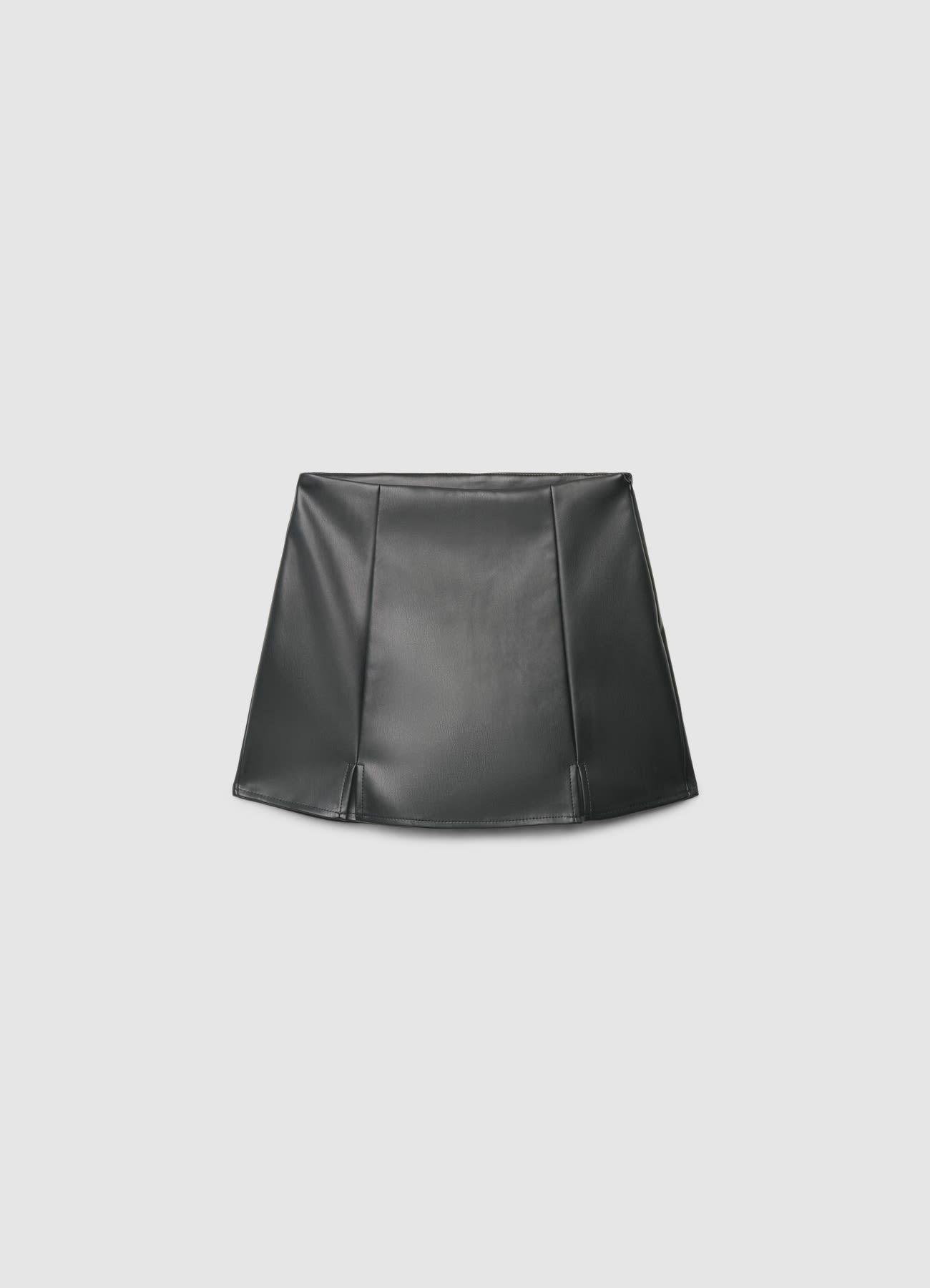 Gonna-pantalone mini effetto pelle con zip laterale