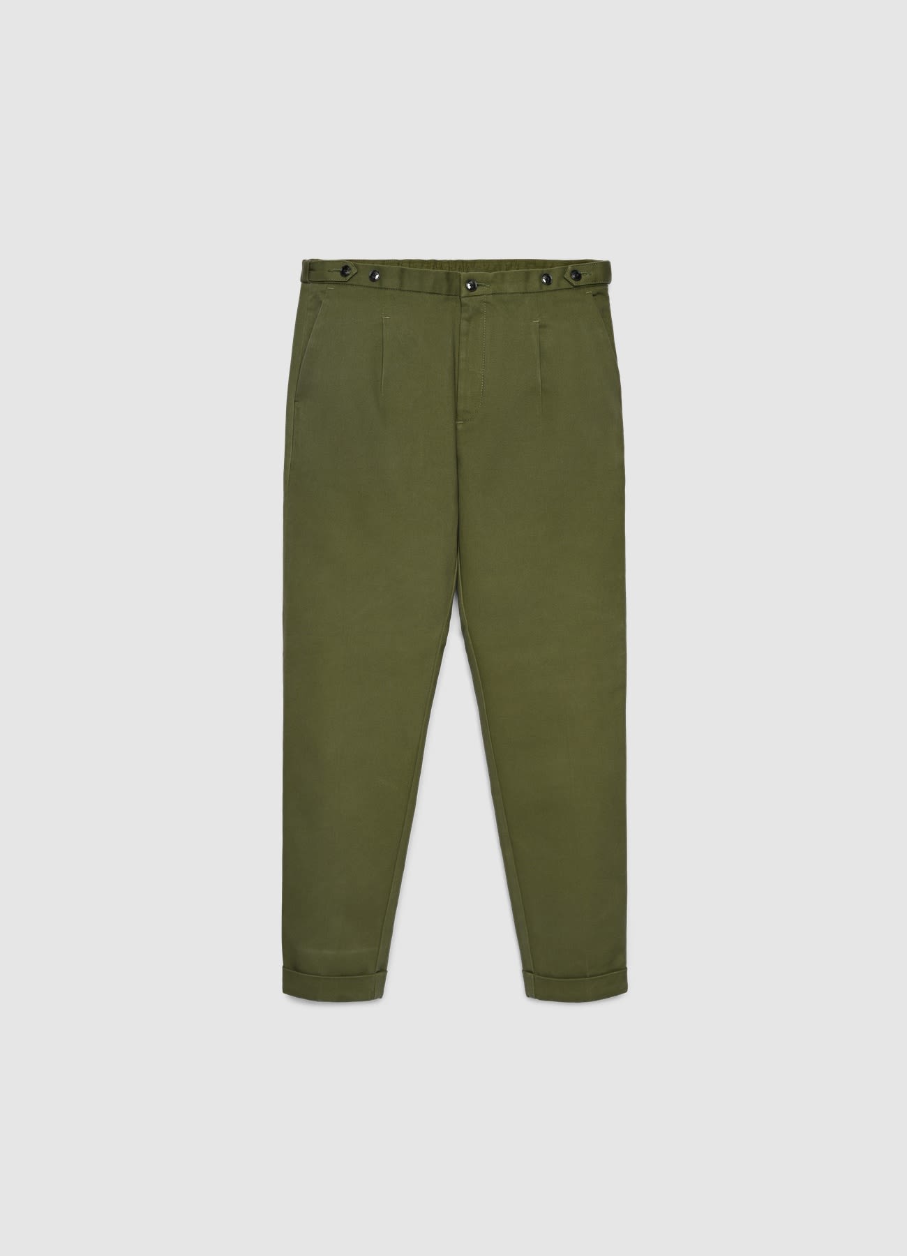 Pantaloni chinos con bottoni in vita