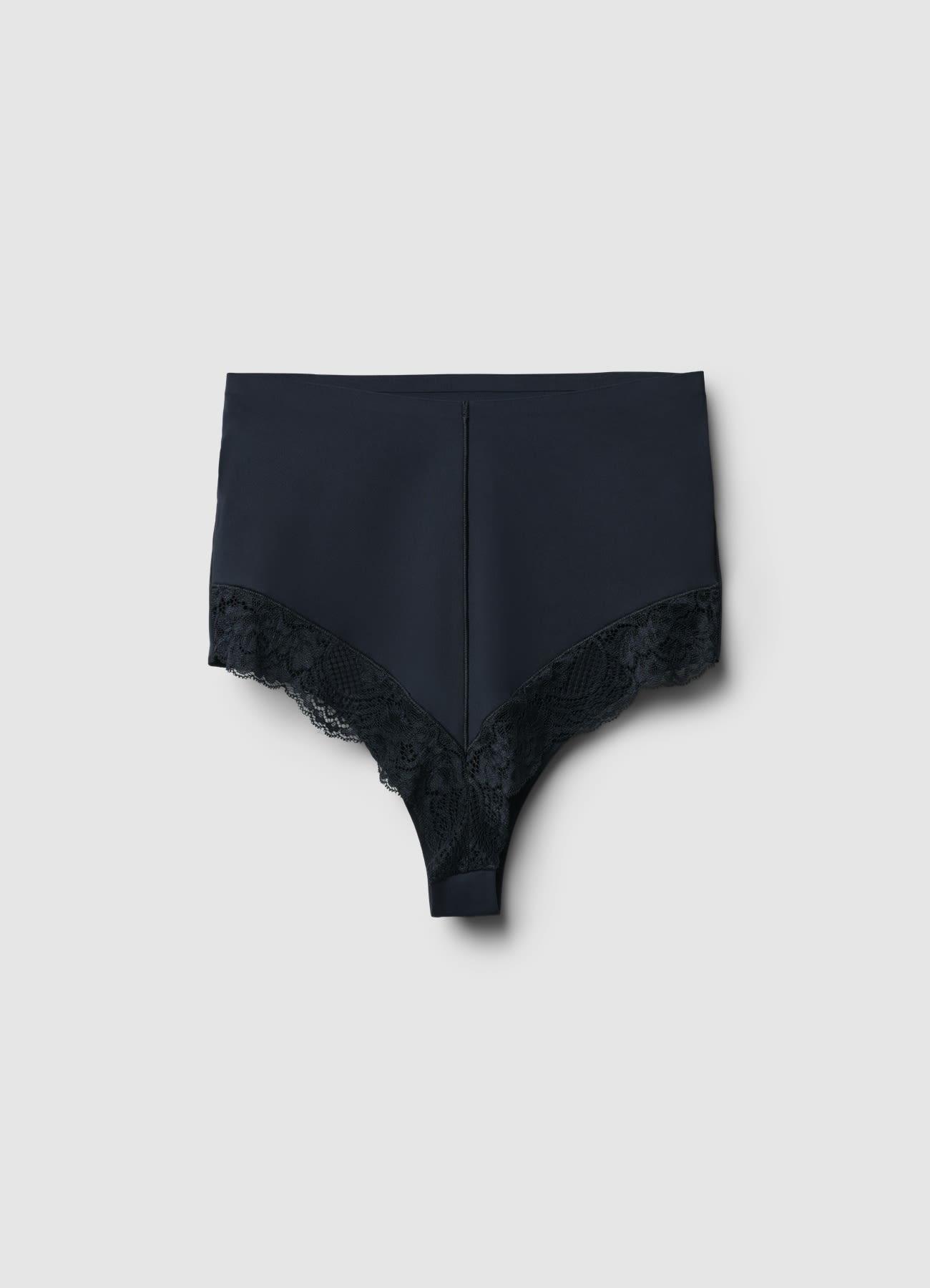 Slip contenitivo con pizzo