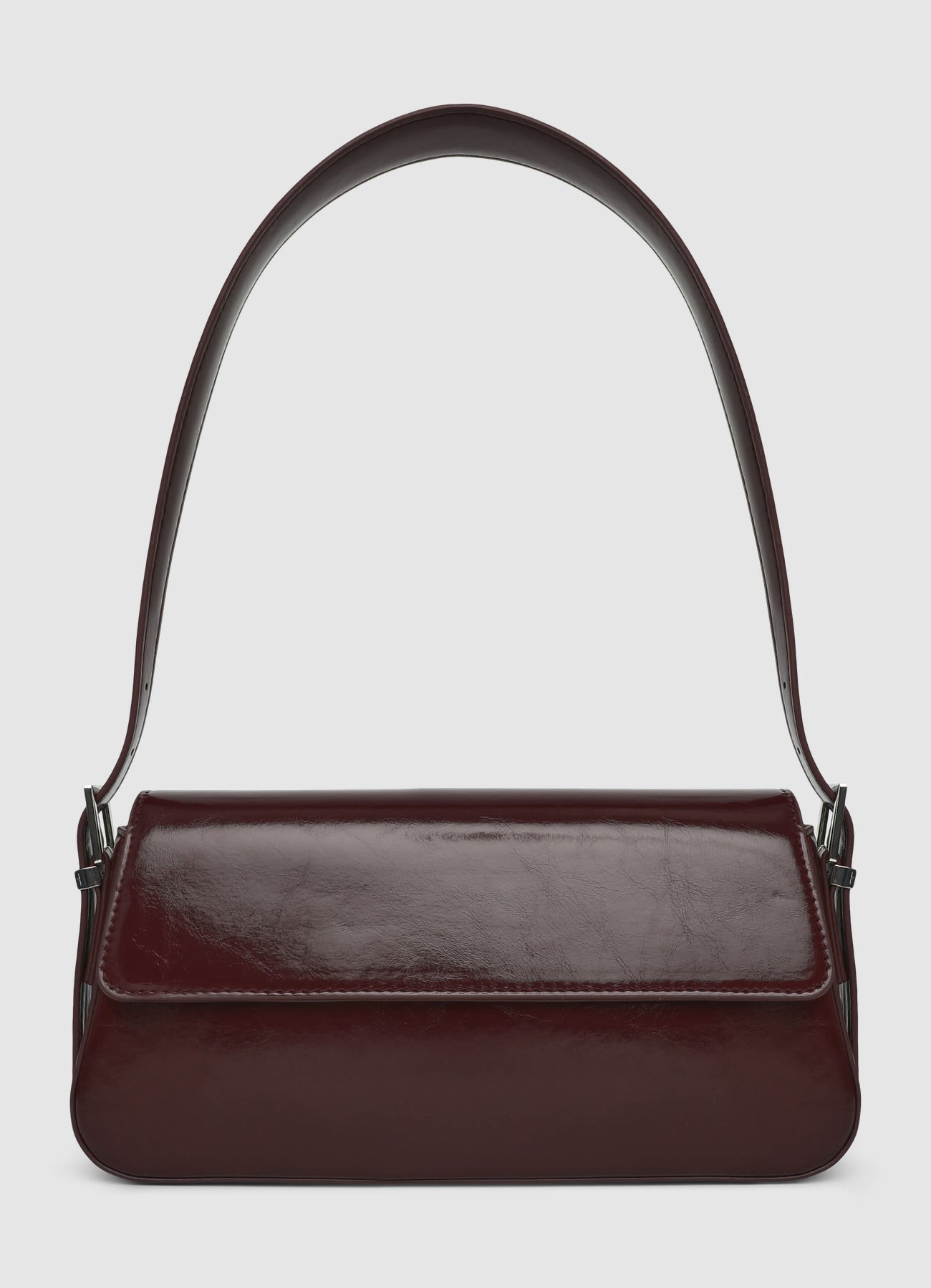 Borsa a spalla rettangolare con patta