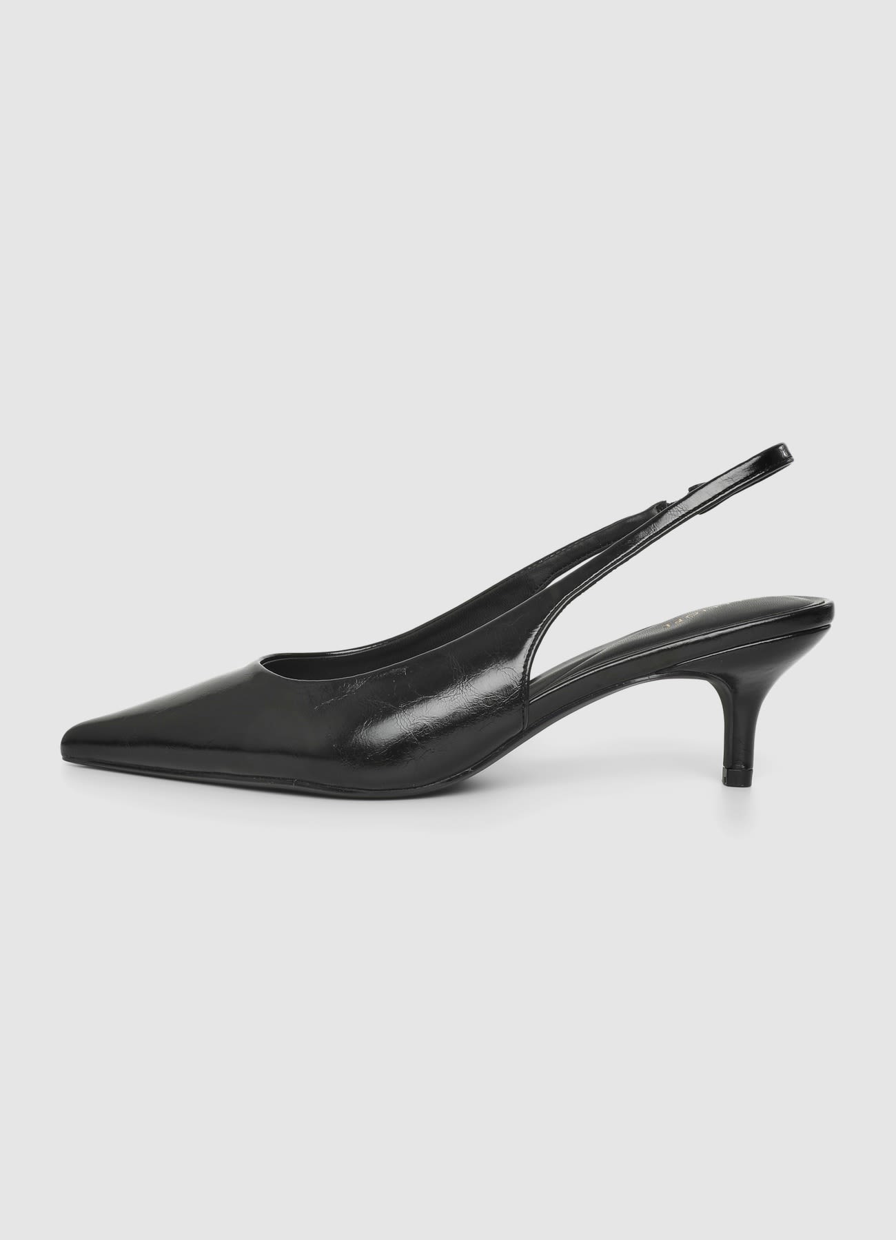 Slingback a punta con tacco medio
