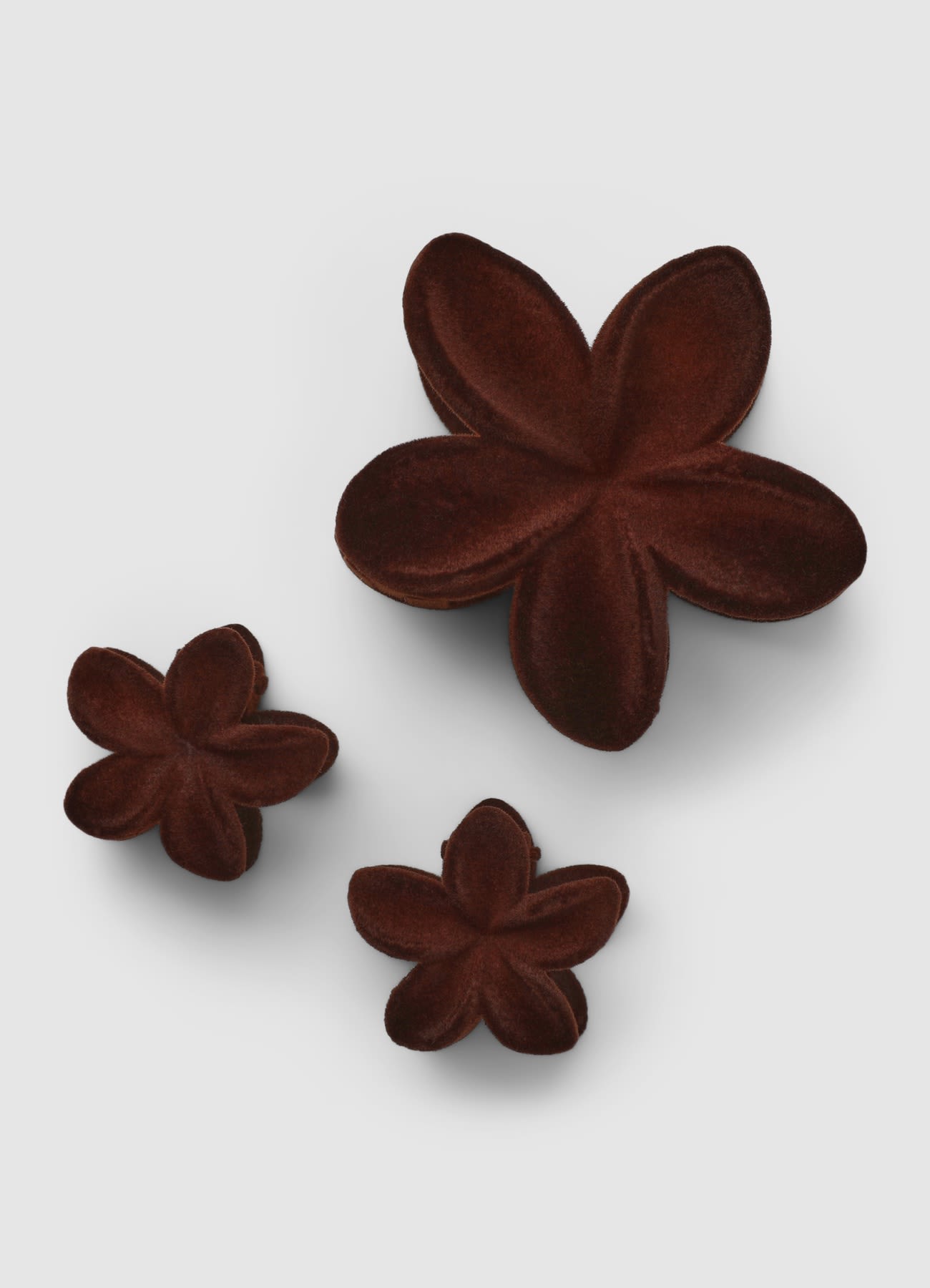 Pack 3 fermagli a forma di fiore con effetto flock