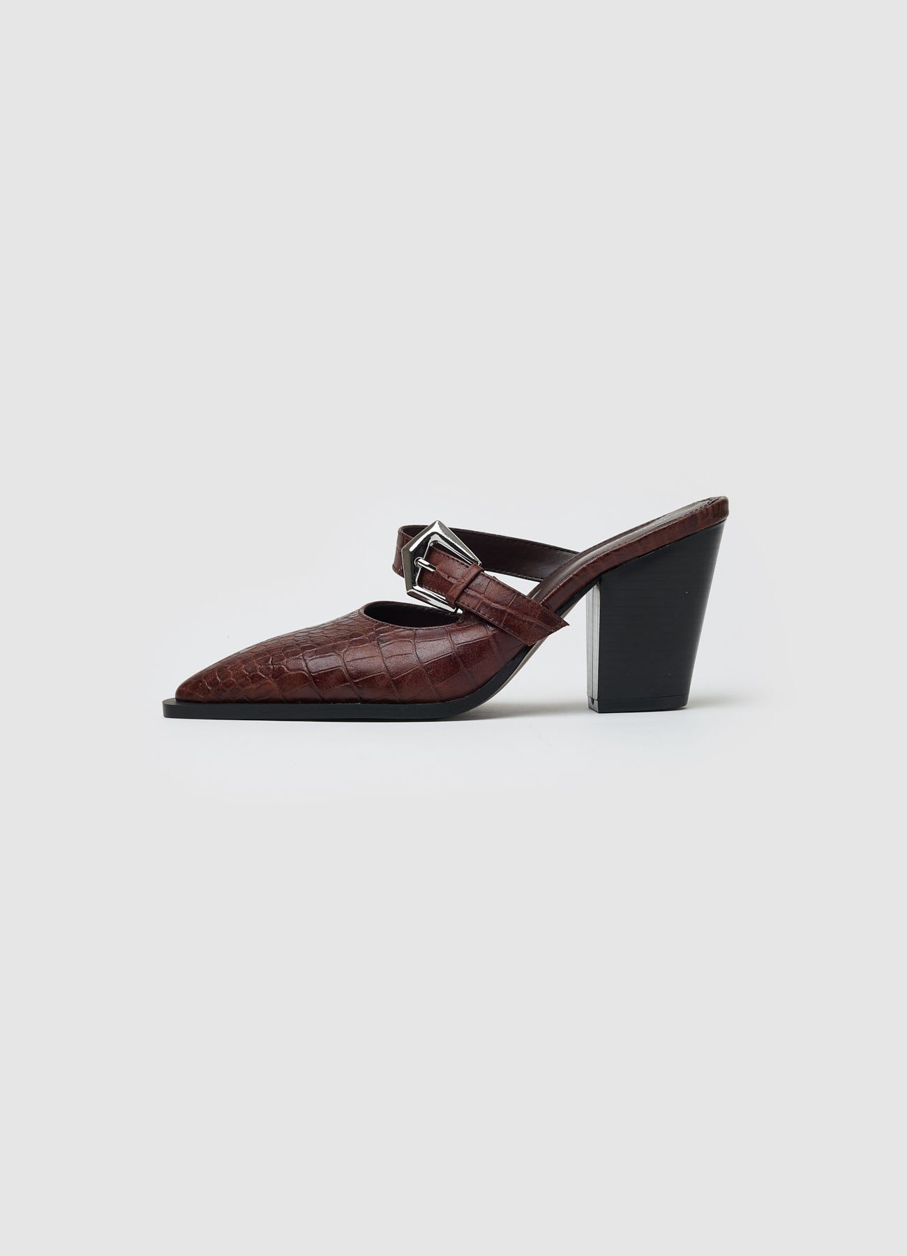 Mules con cinturino con fibbia