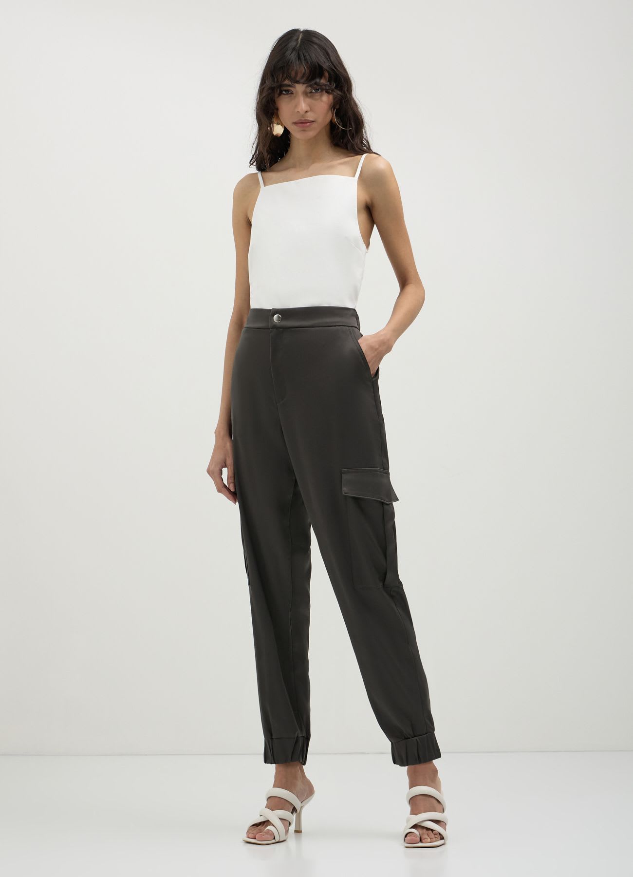 Pantalone cargo satinati