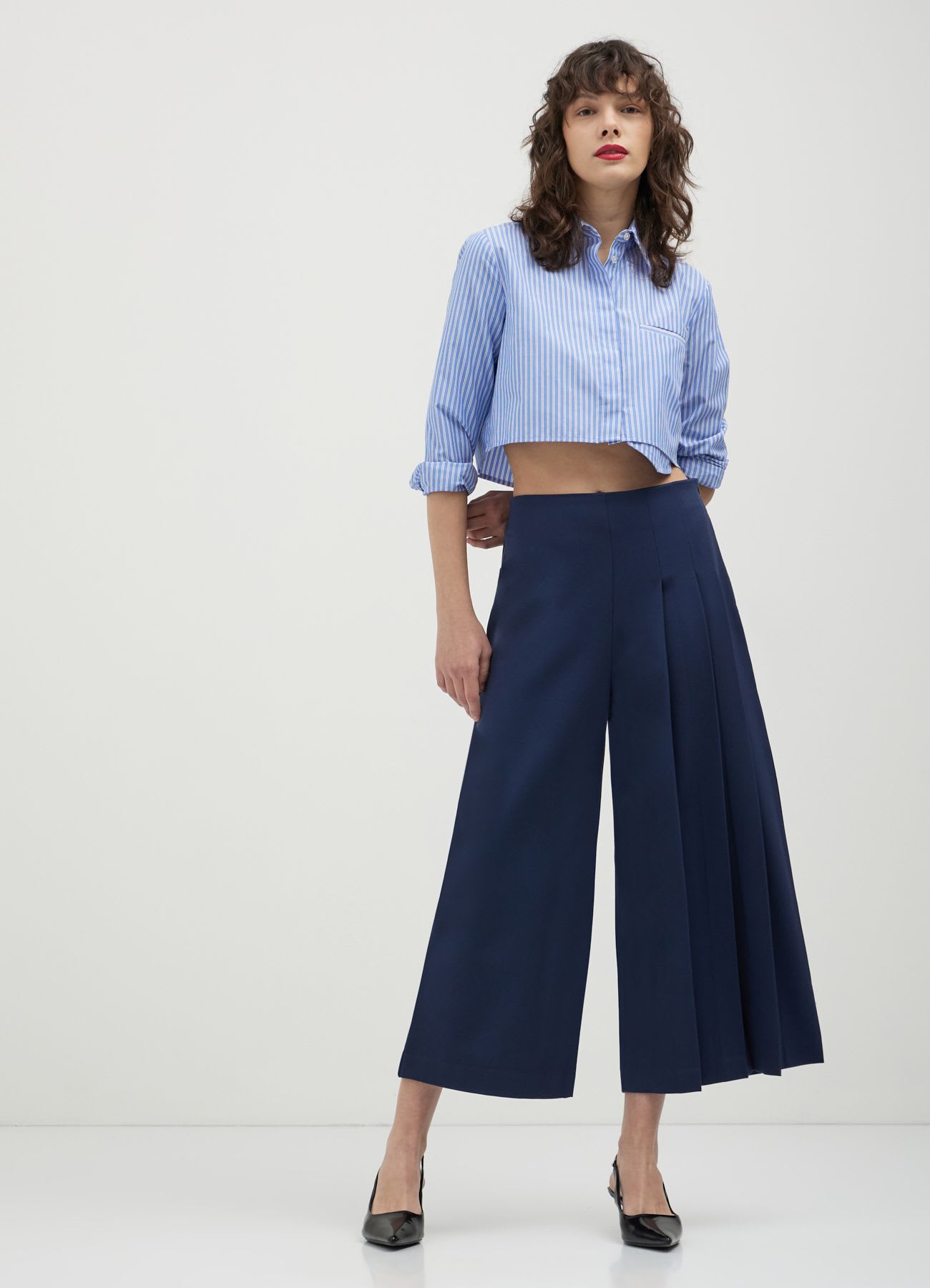 Pantalone culotte pieghe