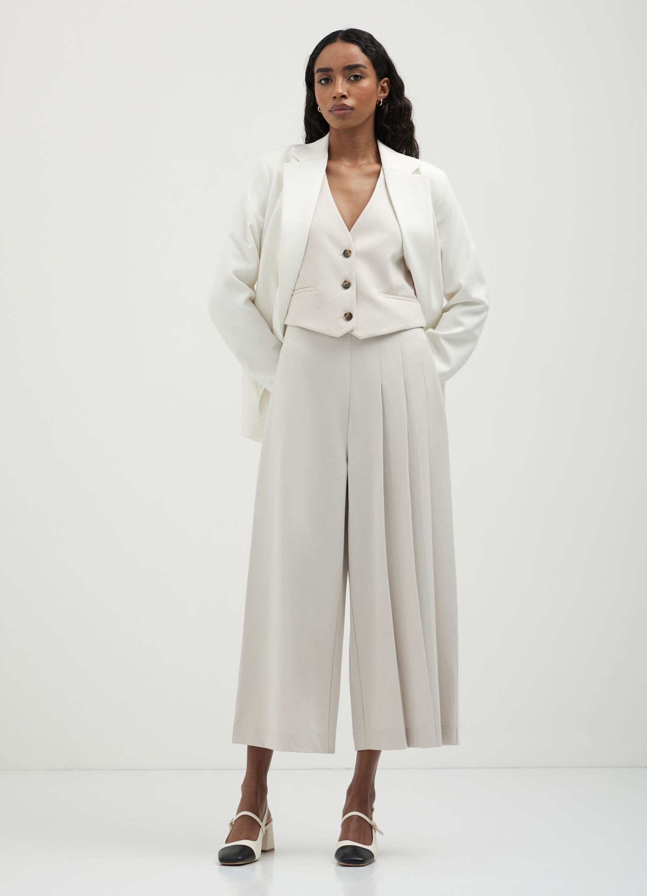 Pantalone culotte pieghe