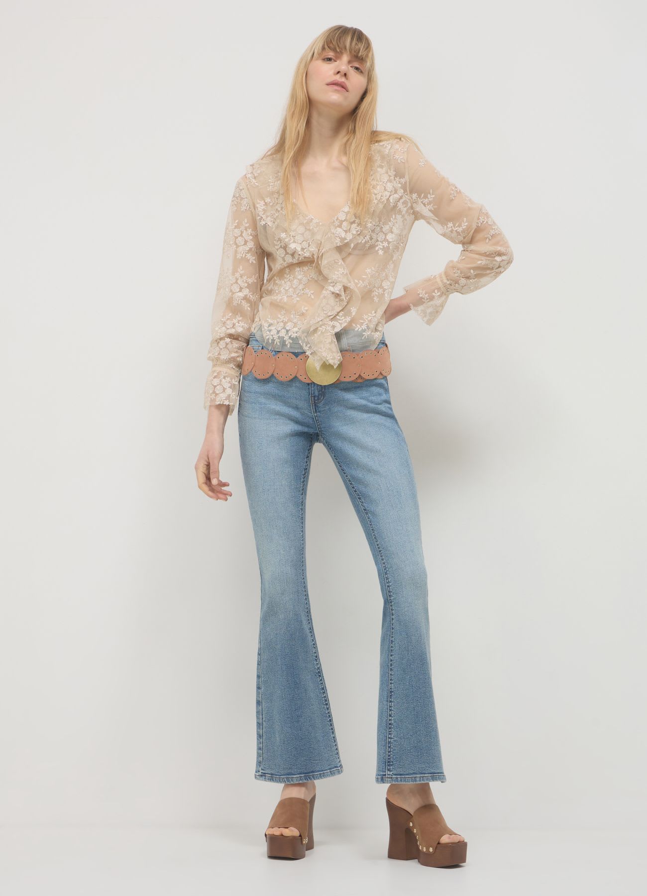 Blusa rouches pizzo
