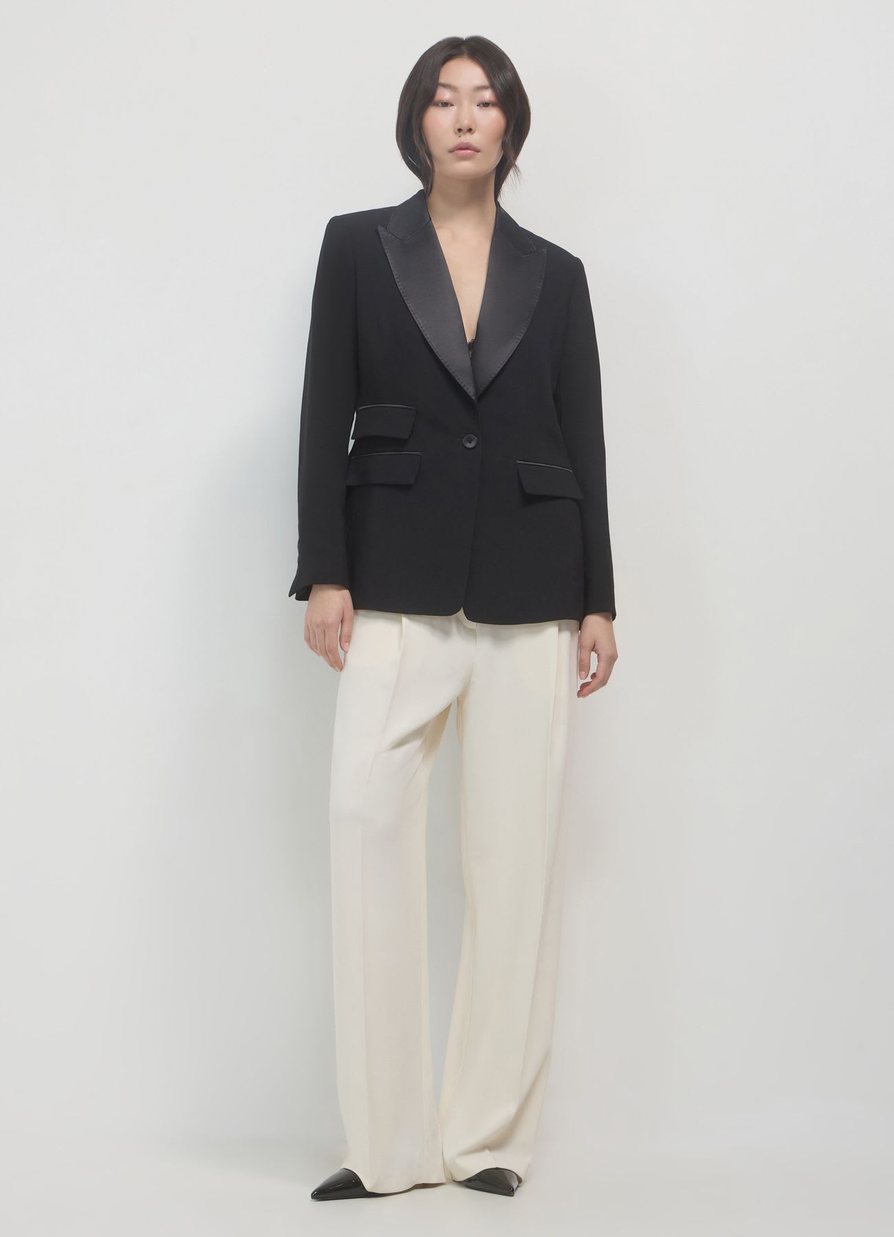 Giacca slim revers simil satin