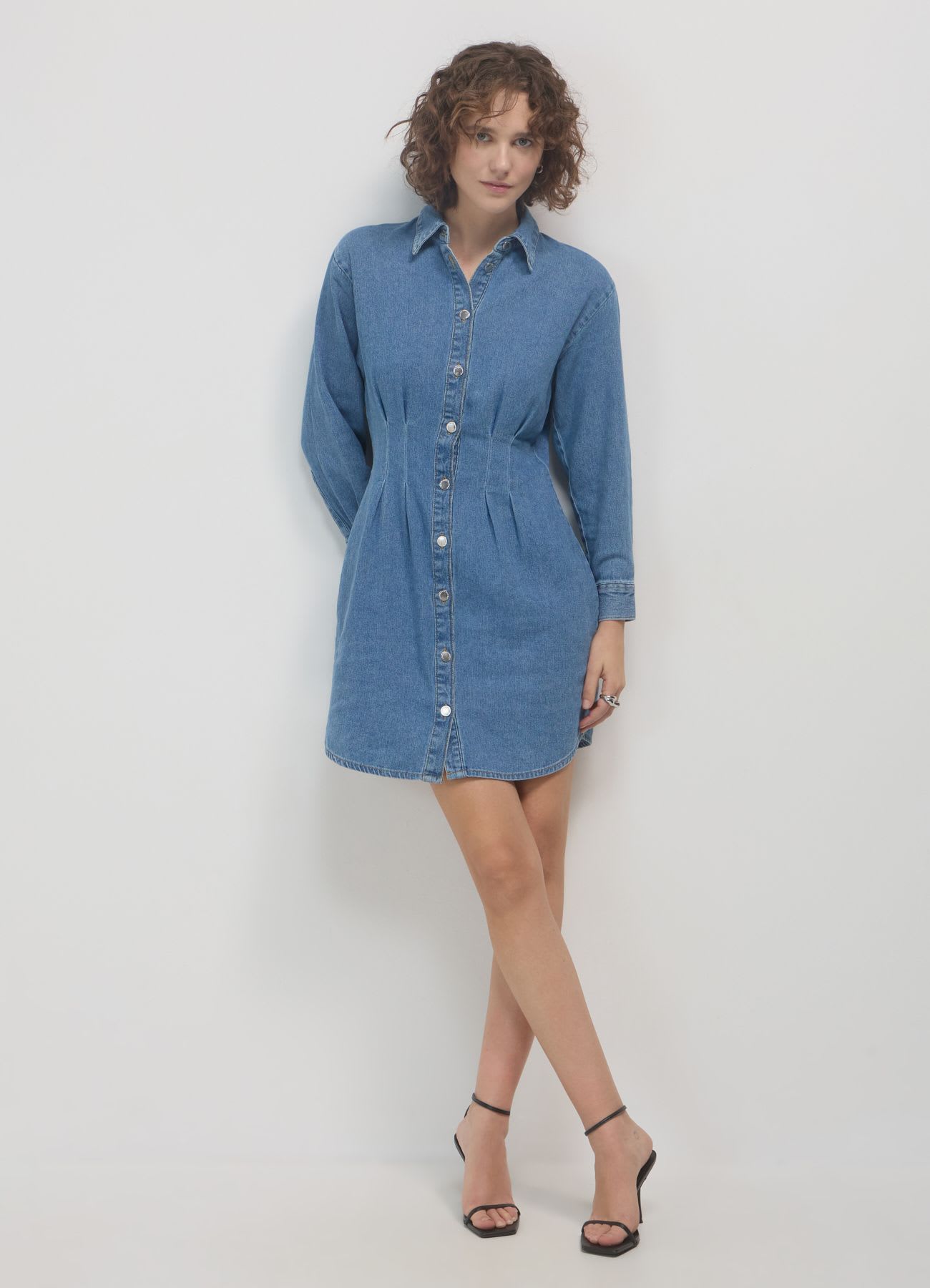 Vestito in denim con pinces