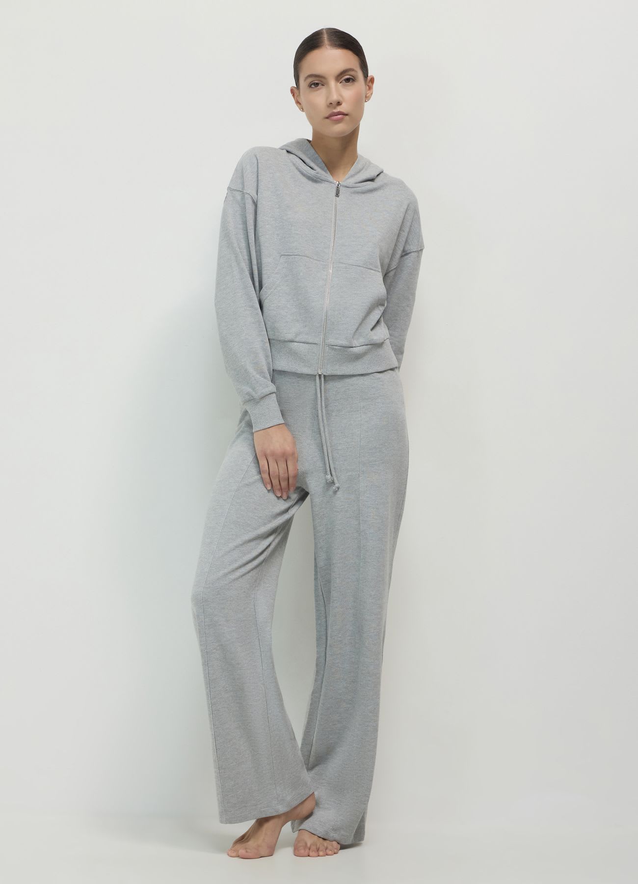 Felpa zip con cappuccio