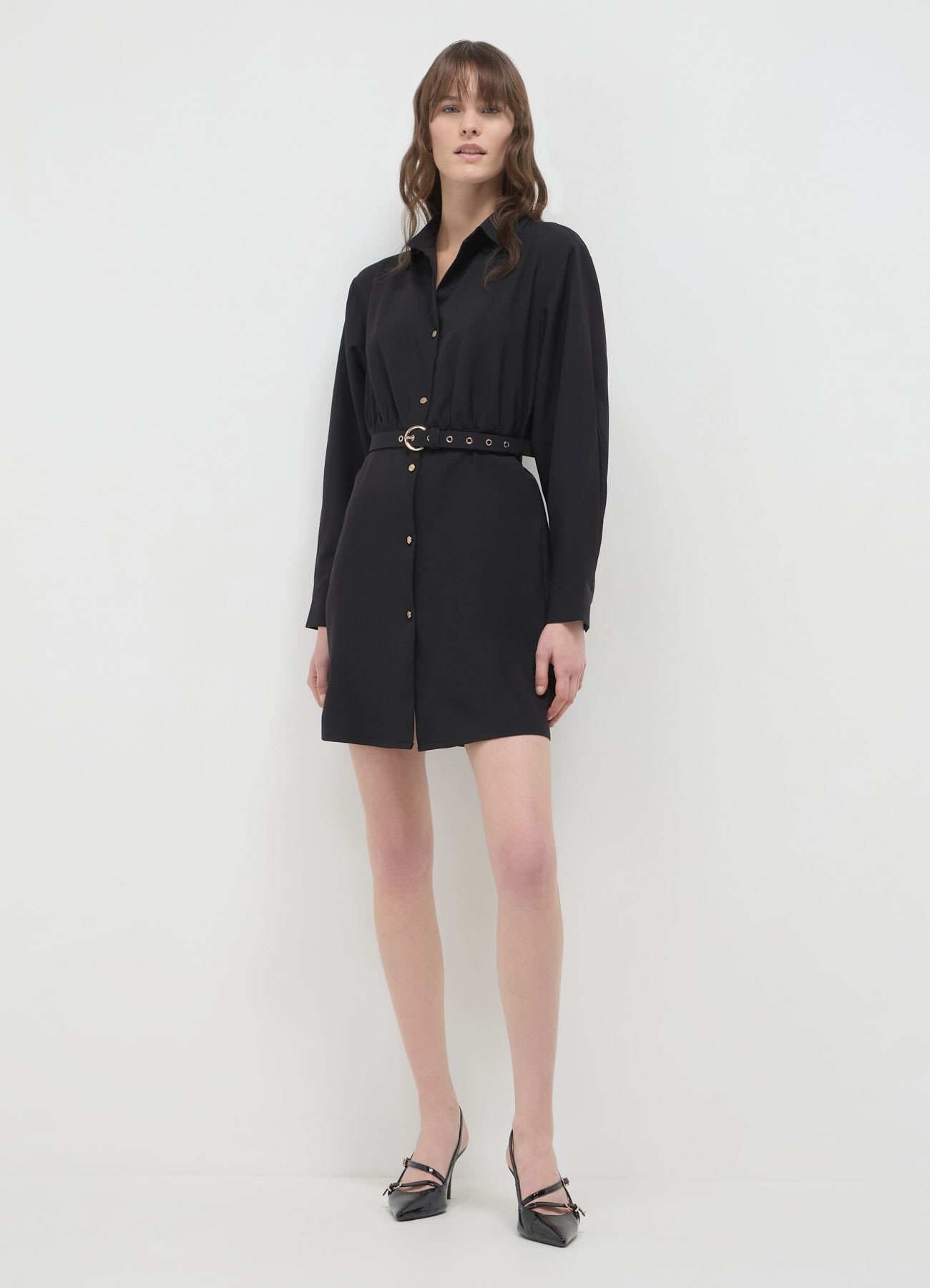 Vestito corto chemisier con cintura