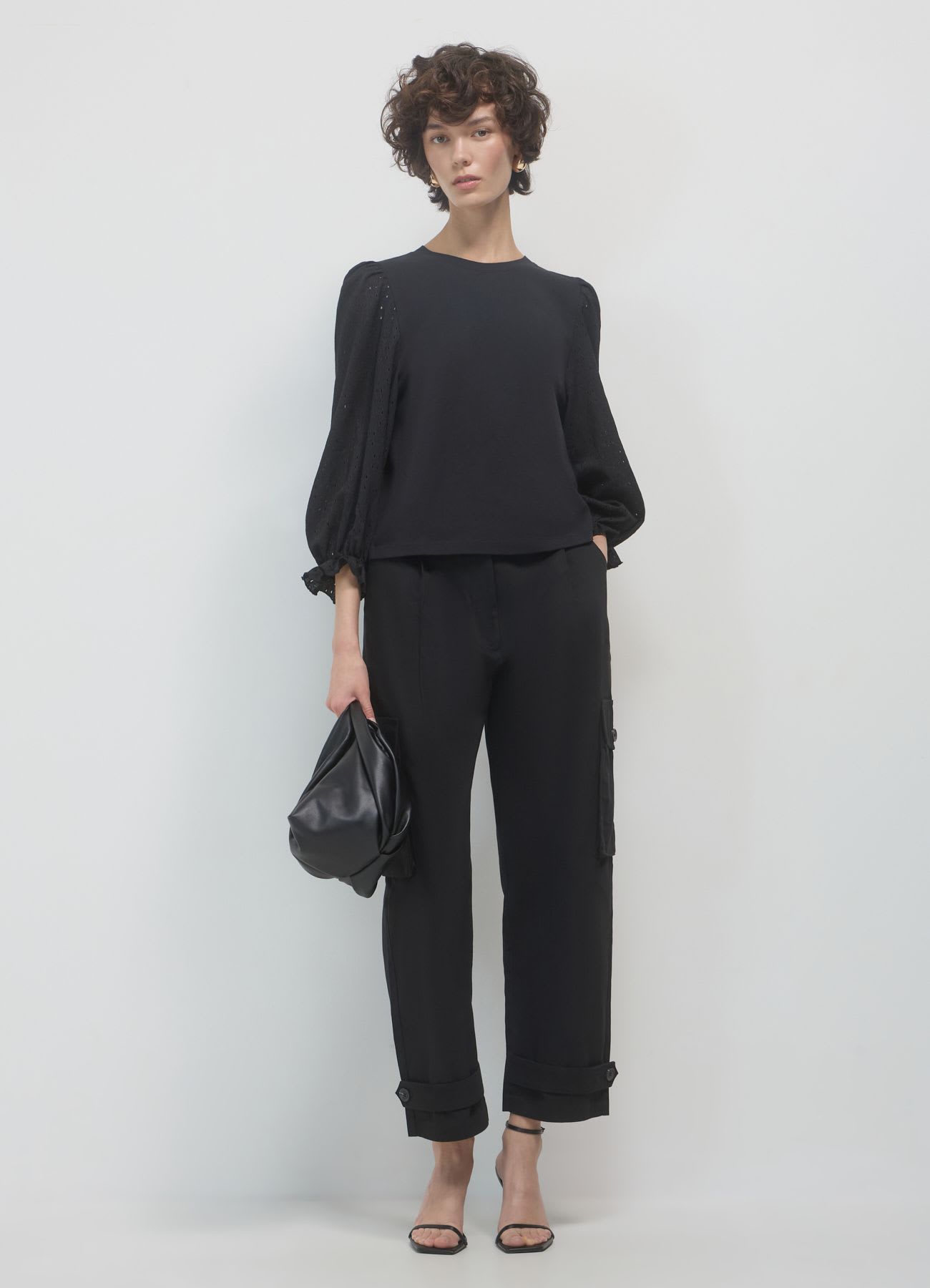 Pantaloni cargo con pinces