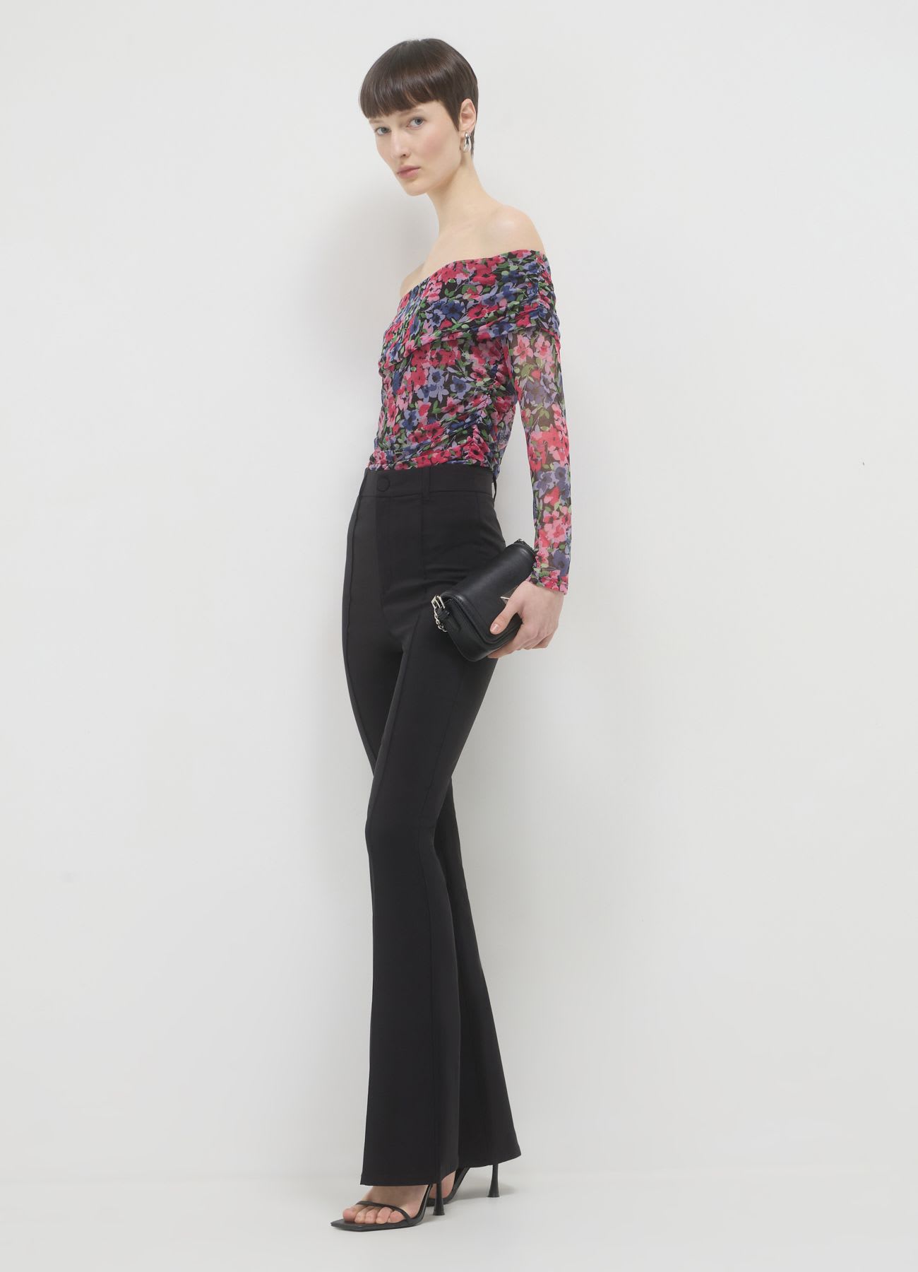 Body spalle scoperte in tulle