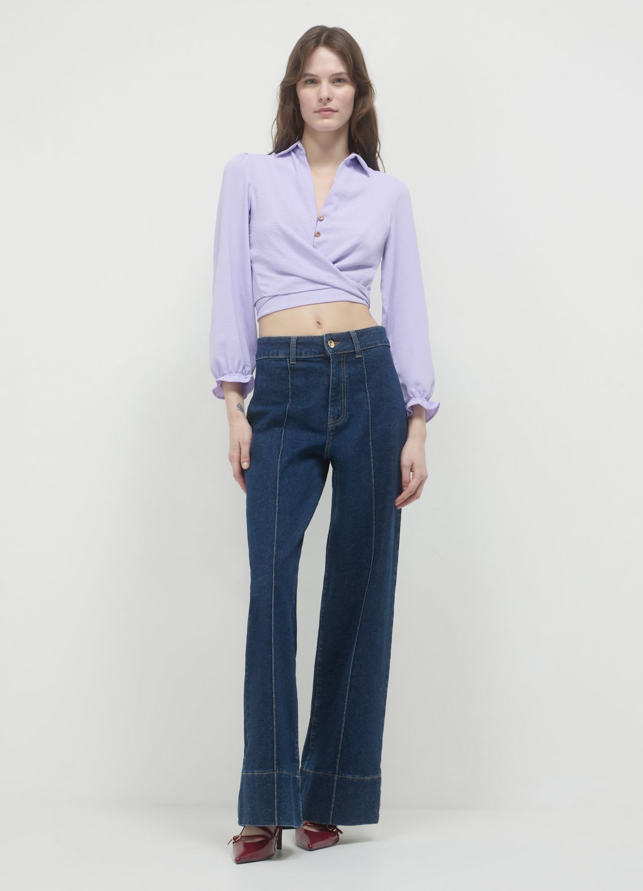 Camicia crop con nodo